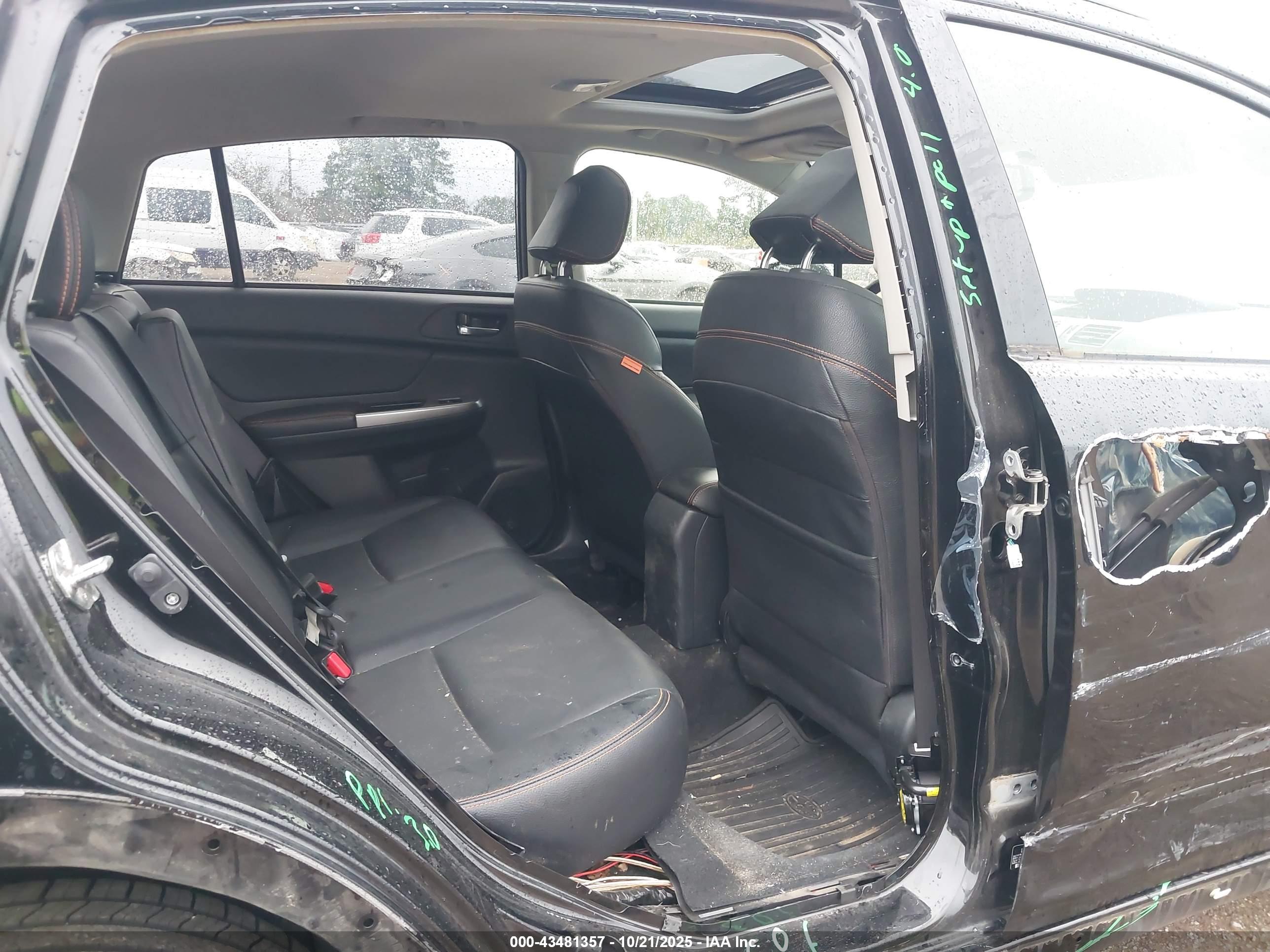 SUBARU CROSSTREK image 8
