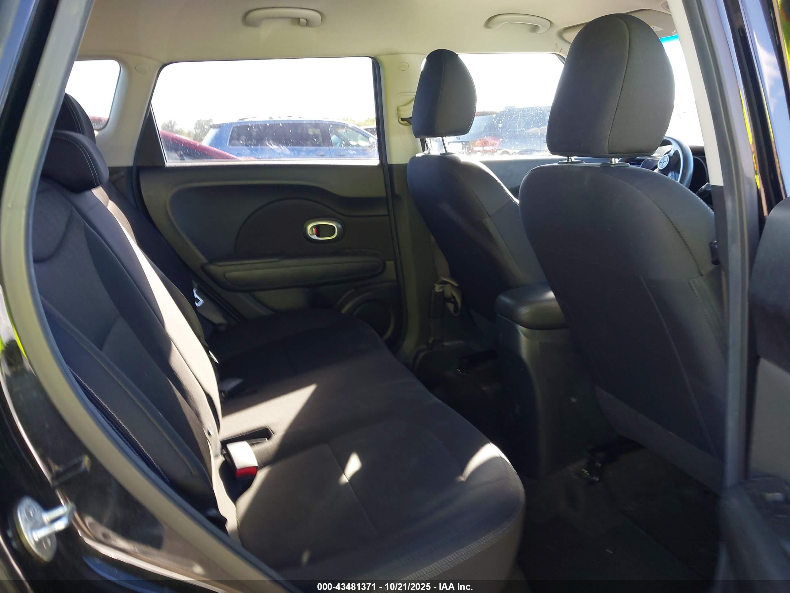 KIA SOUL image 8