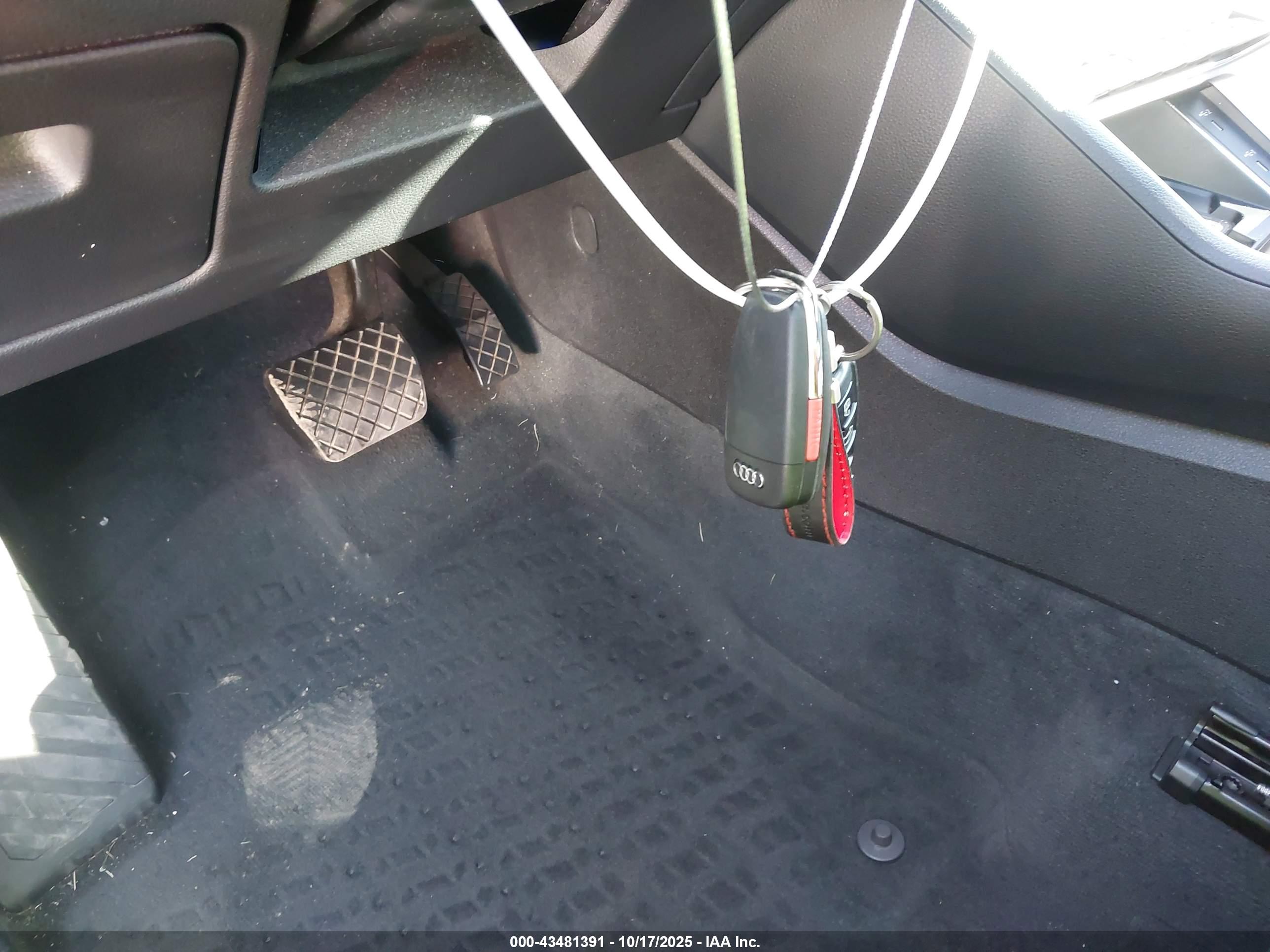 AUDI Q3 image 11