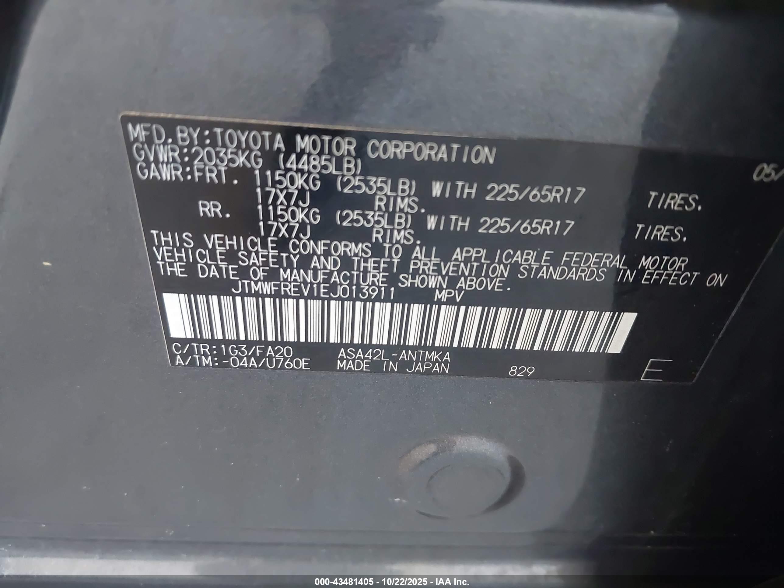 TOYOTA RAV4 image 9