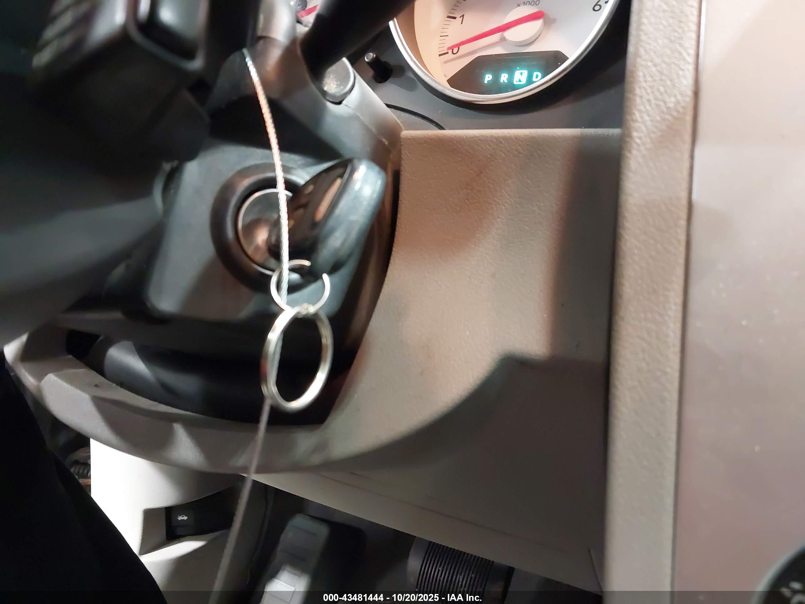 DODGE CALIBER image 11