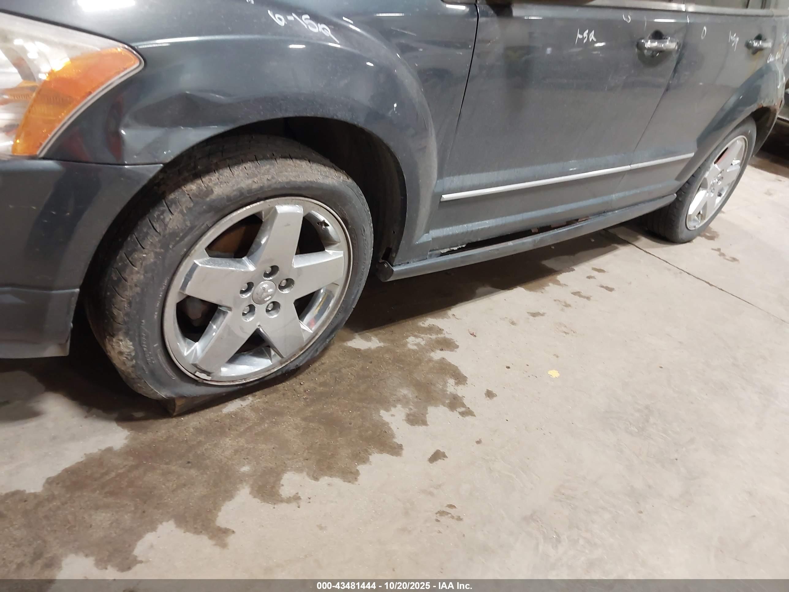 DODGE CALIBER image 6