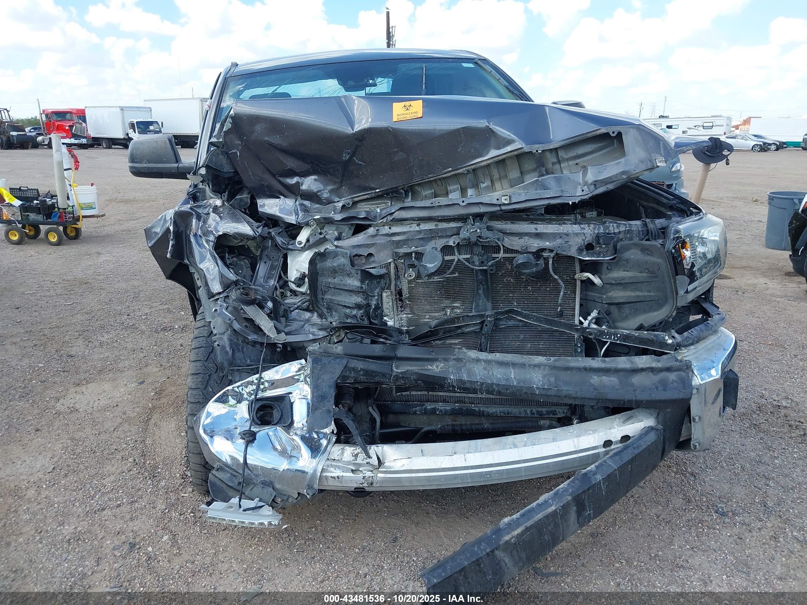 TOYOTA TUNDRA image 6