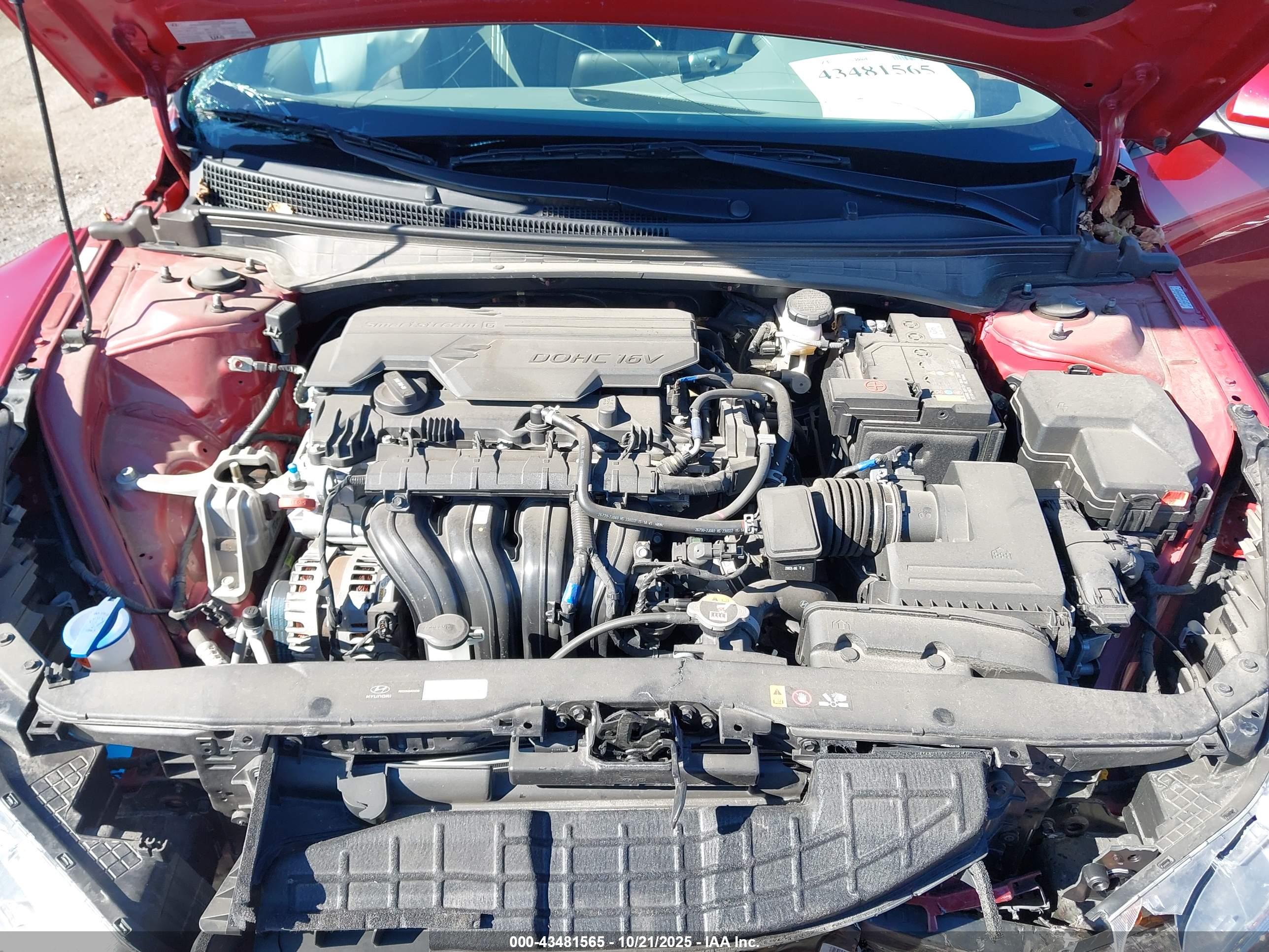 HYUNDAI ELANTRA image 10