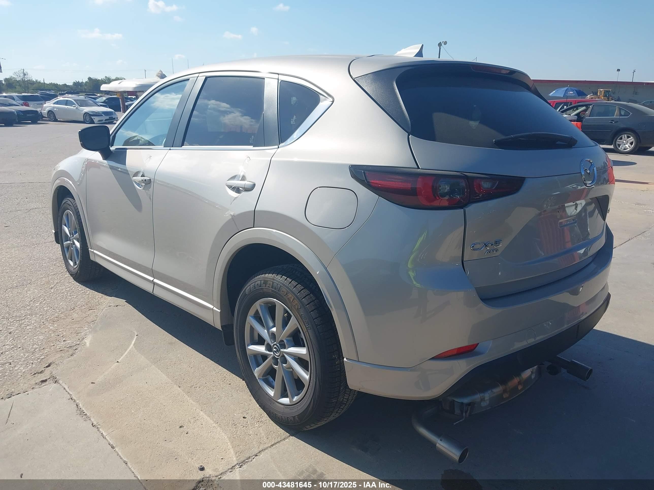 MAZDA CX-5 image 3