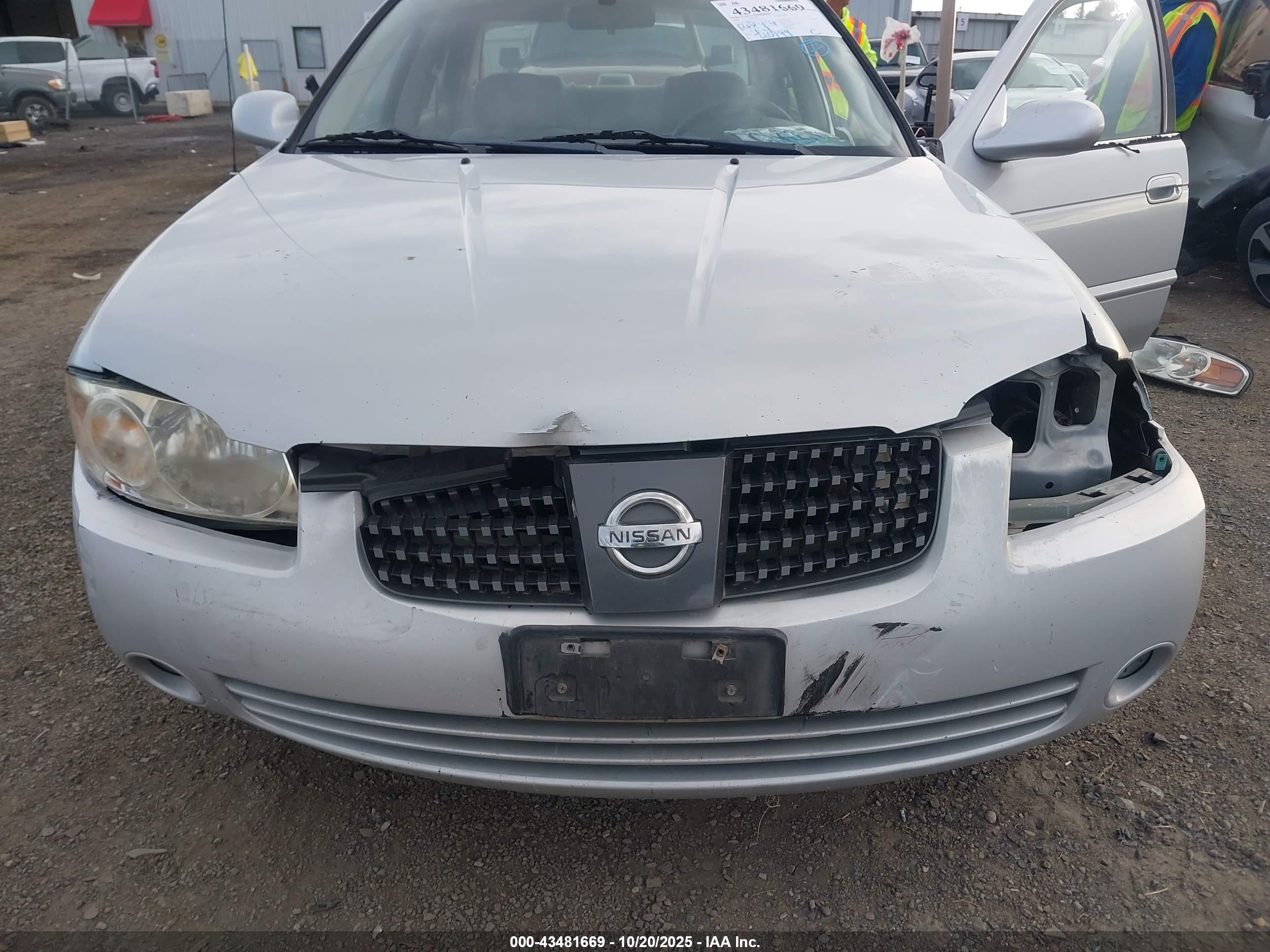 NISSAN SENTRA image 6