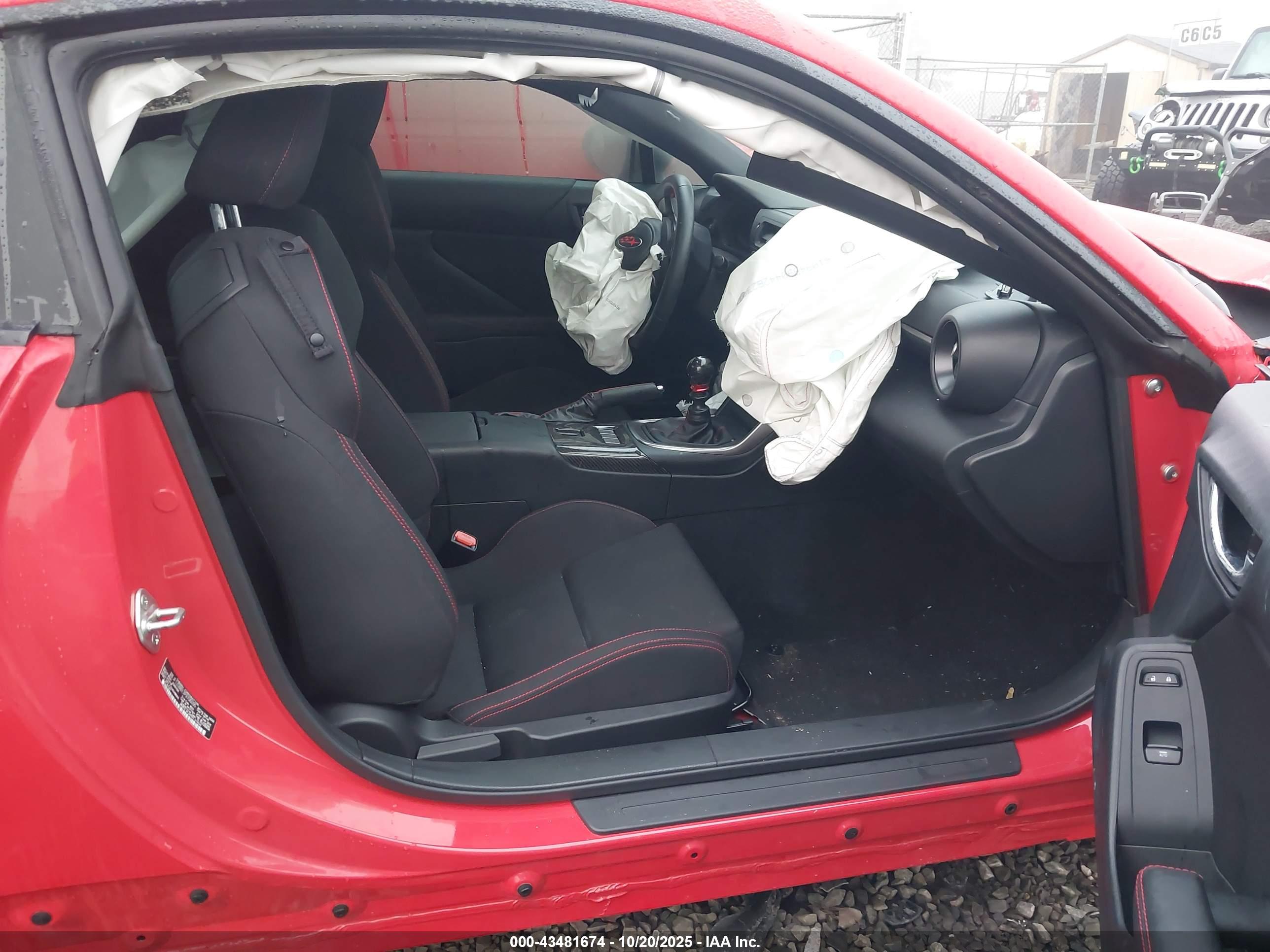 SUBARU BRZ image 5
