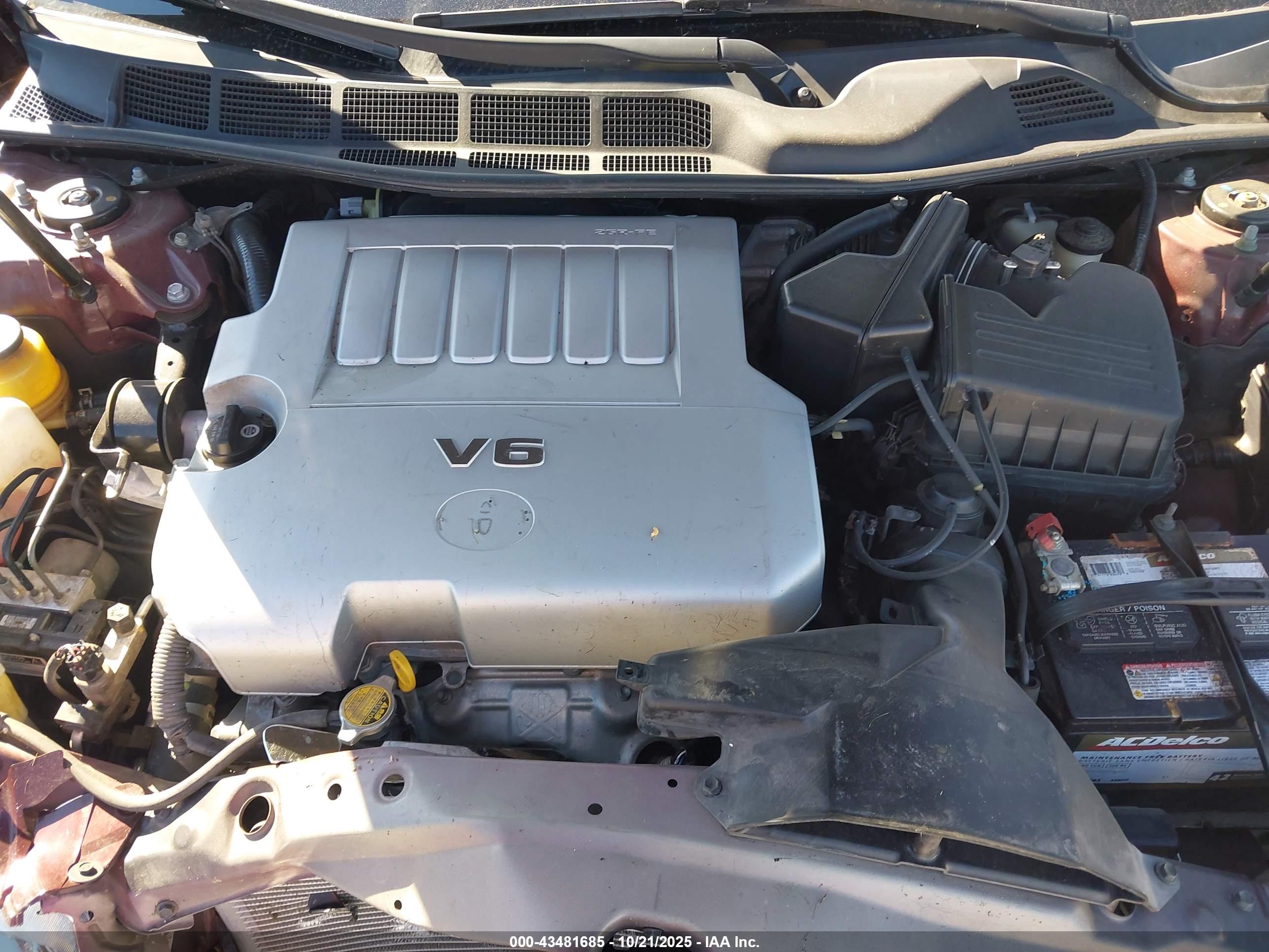 TOYOTA AVALON image 10