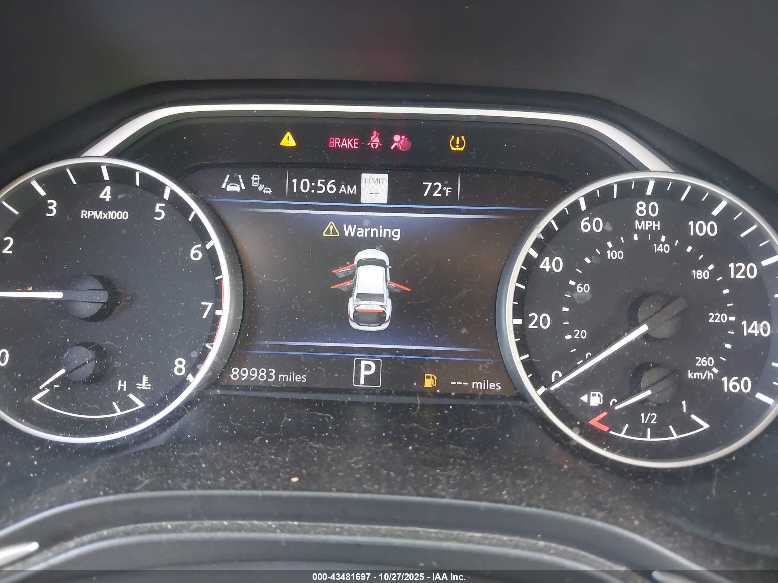 NISSAN MAXIMA image 7