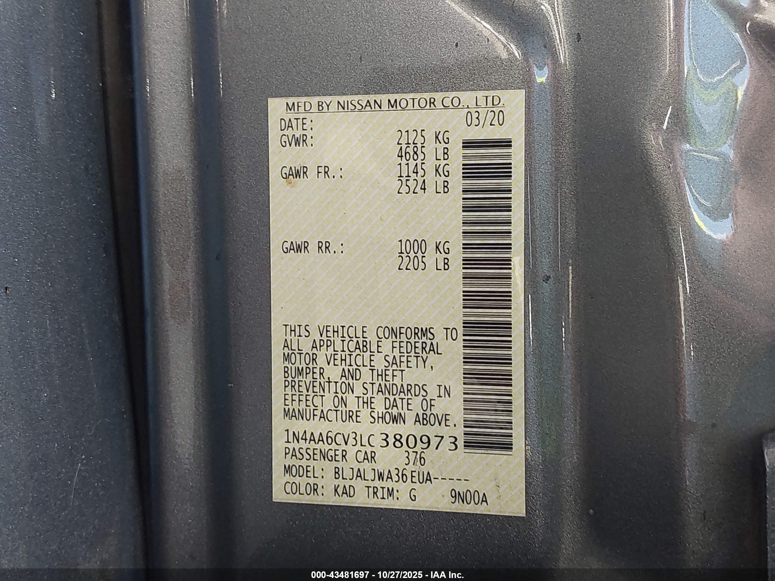 NISSAN MAXIMA image 9