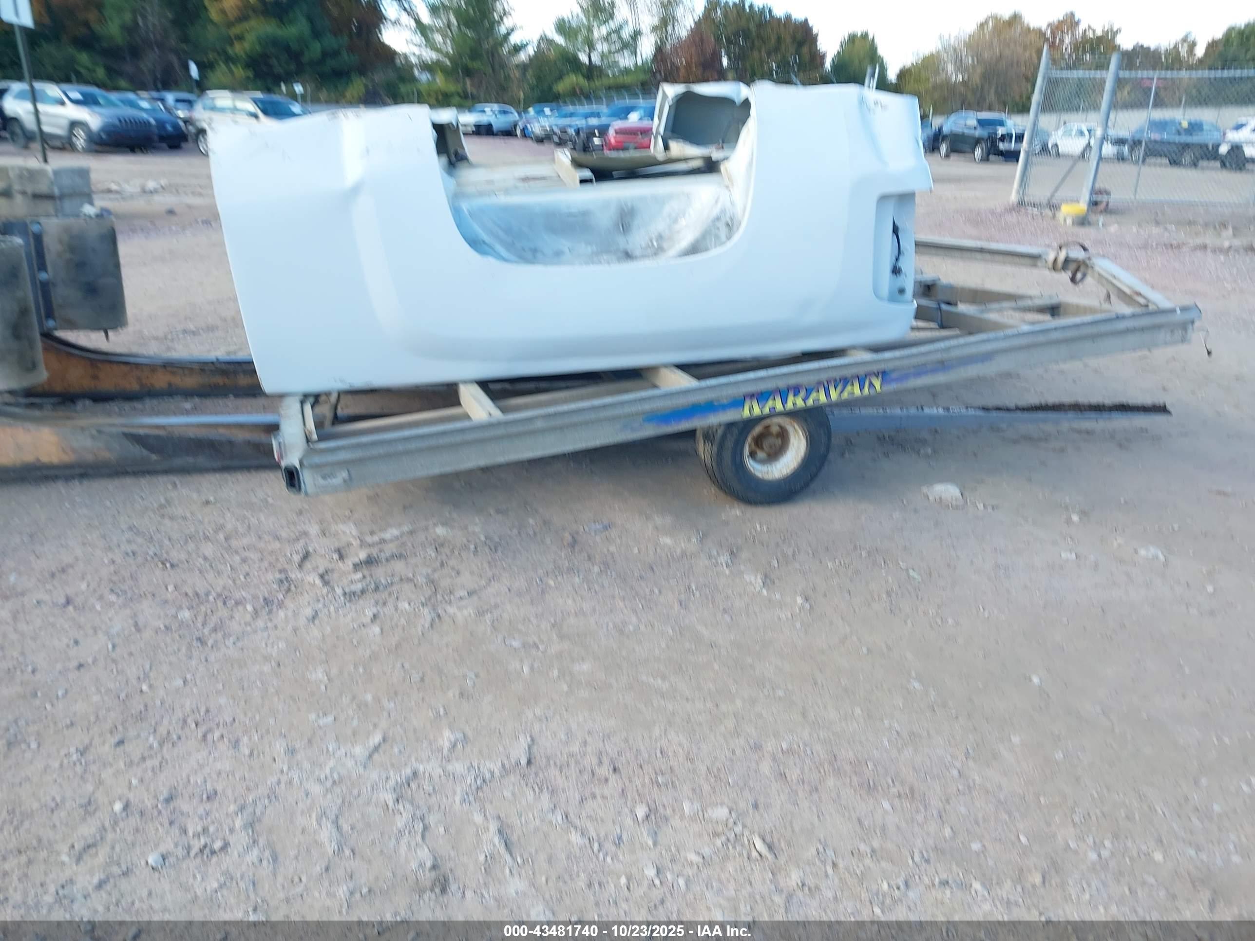 KARAVAN TRAILER image 8