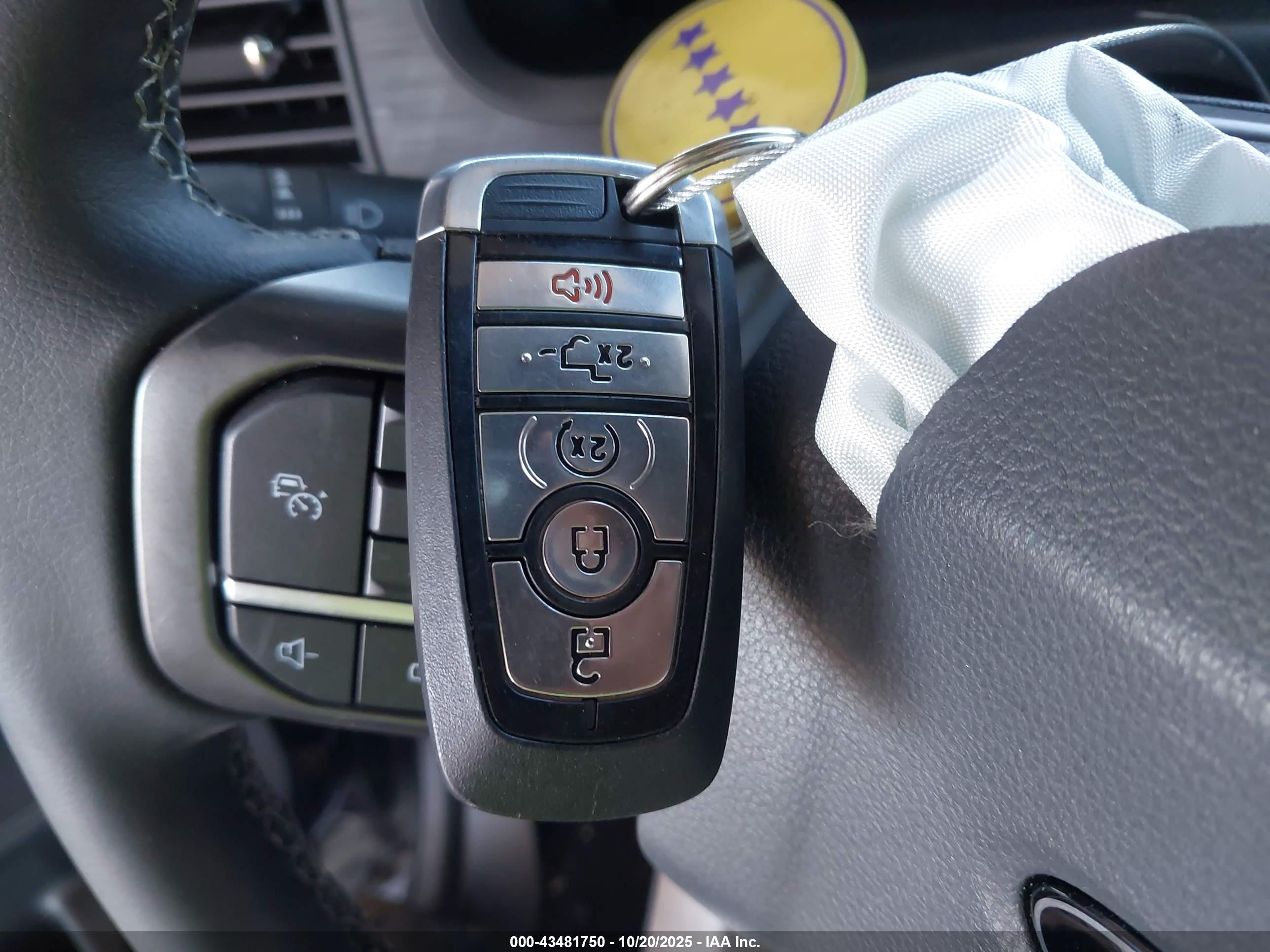 FORD F-150 image 11