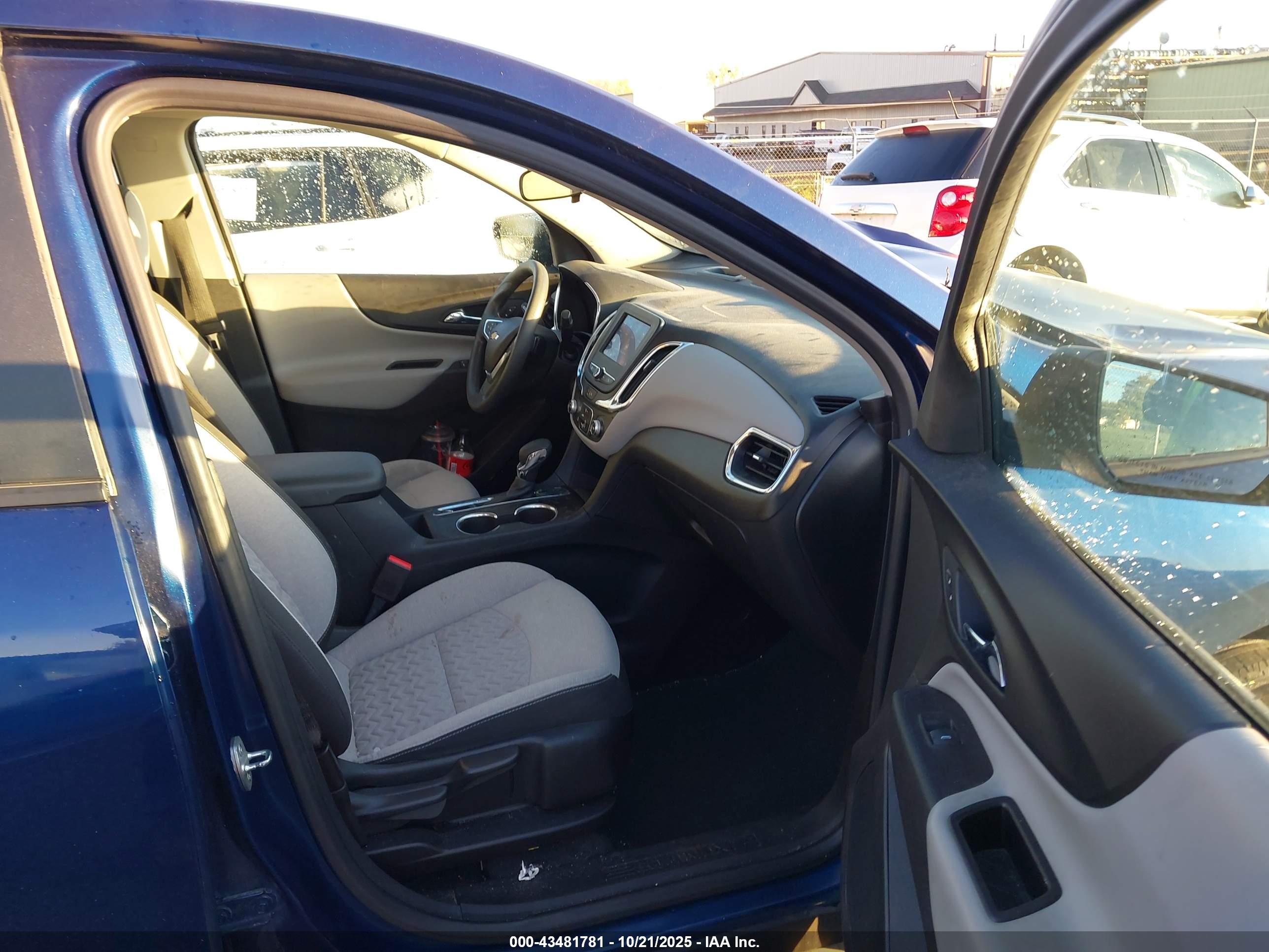 CHEVROLET EQUINOX image 5