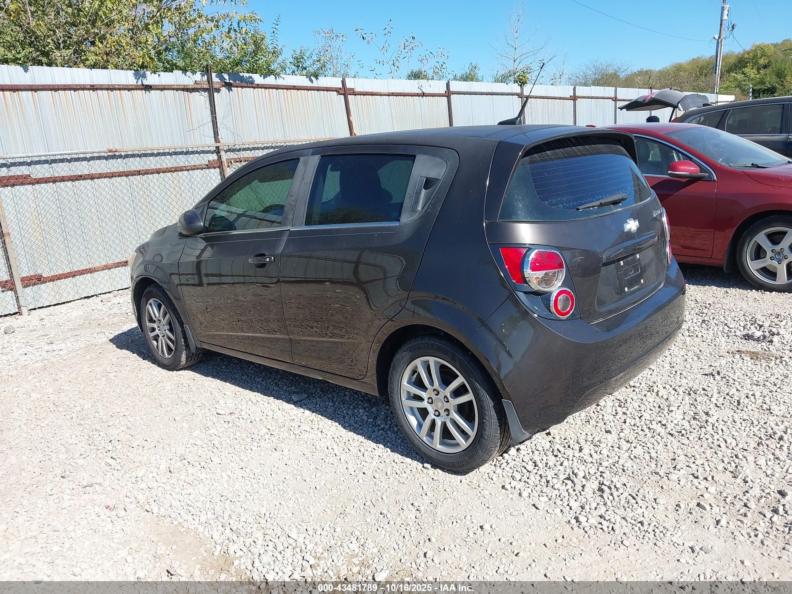CHEVROLET SONIC image 3