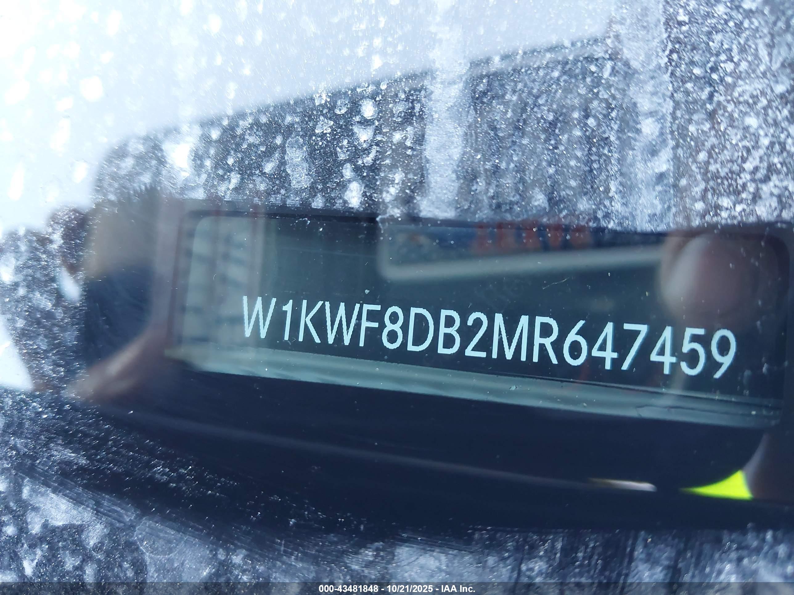 MERCEDES-BENZ C image 9