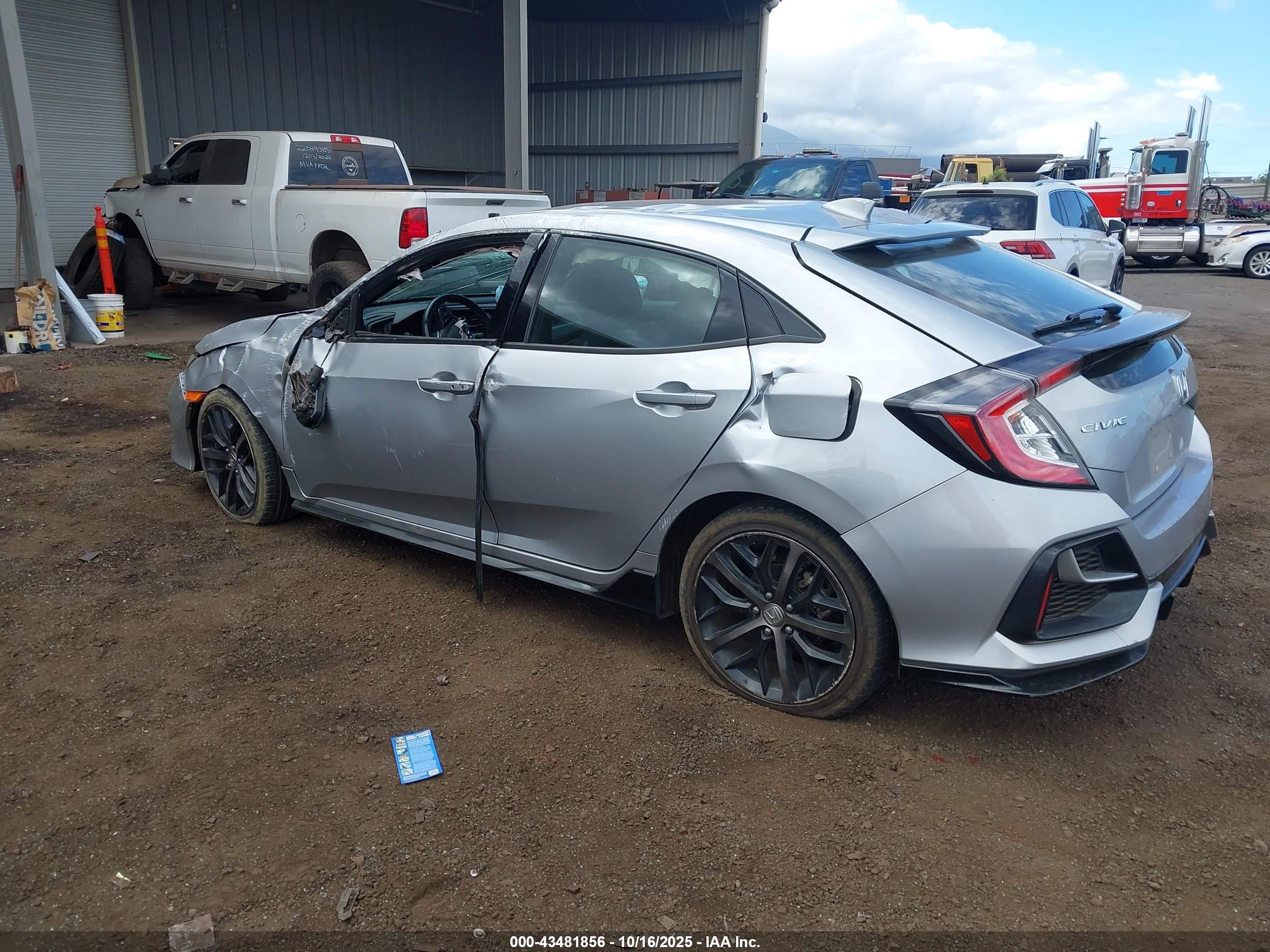HONDA CIVIC image 3