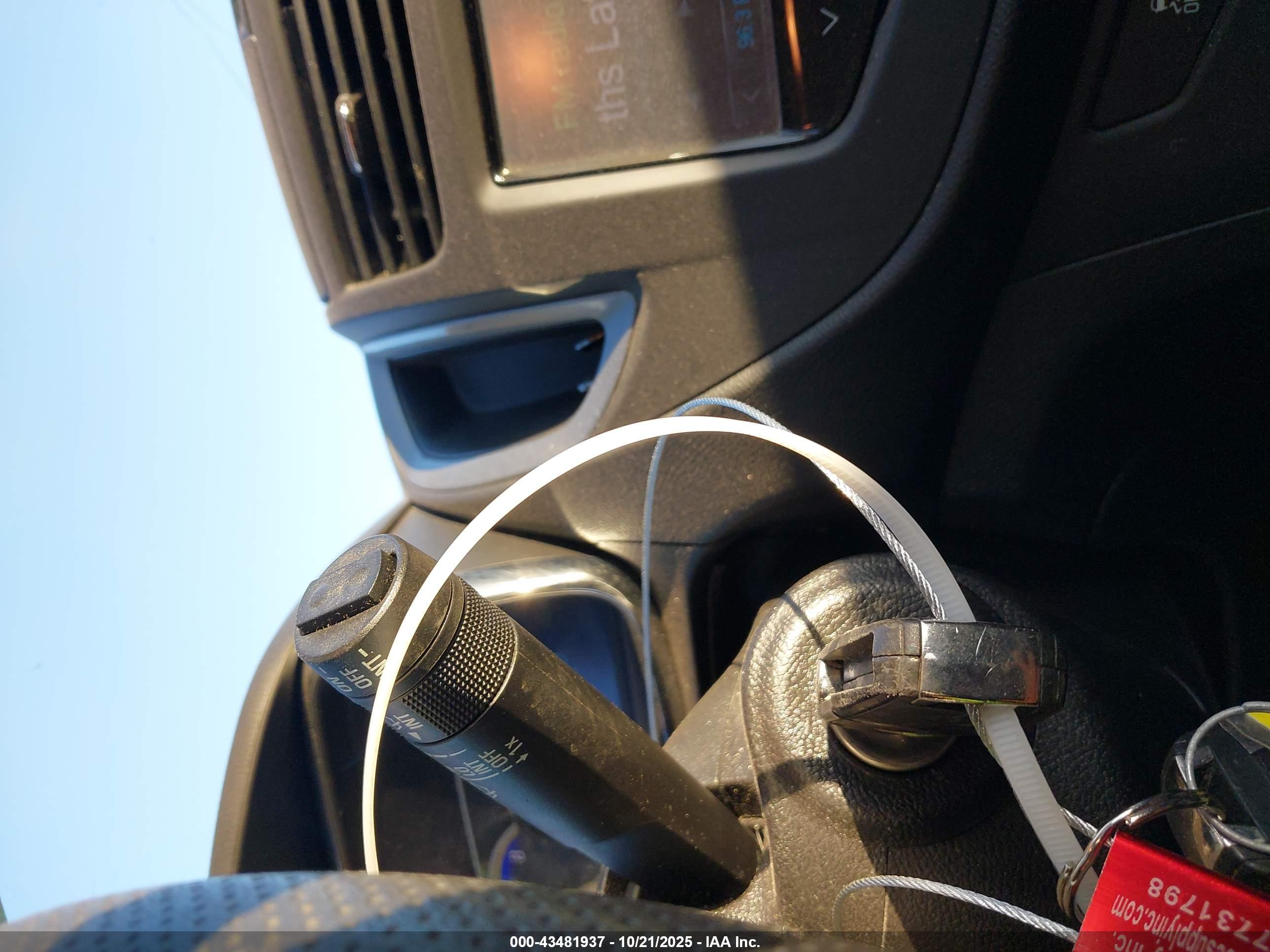 CHEVROLET TRAX image 11
