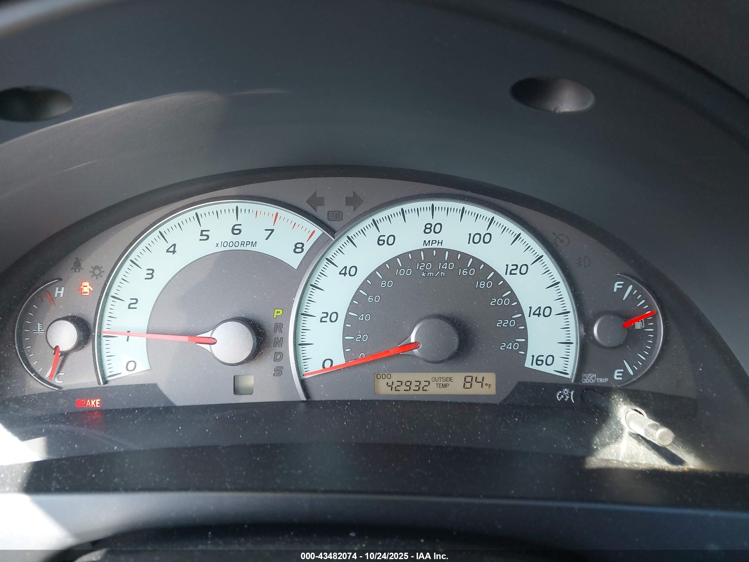 TOYOTA CAMRY image 7