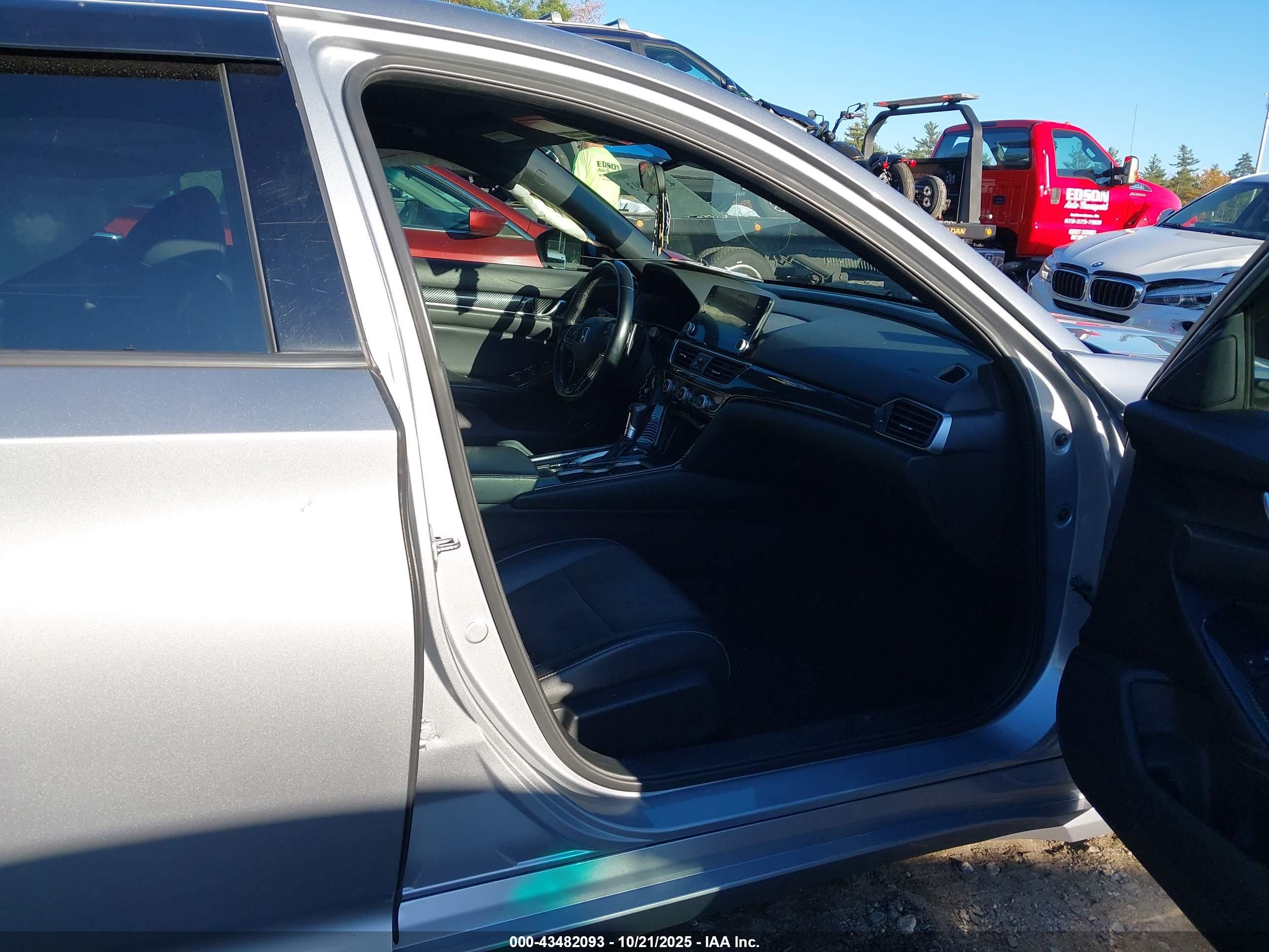 HONDA ACCORD image 5