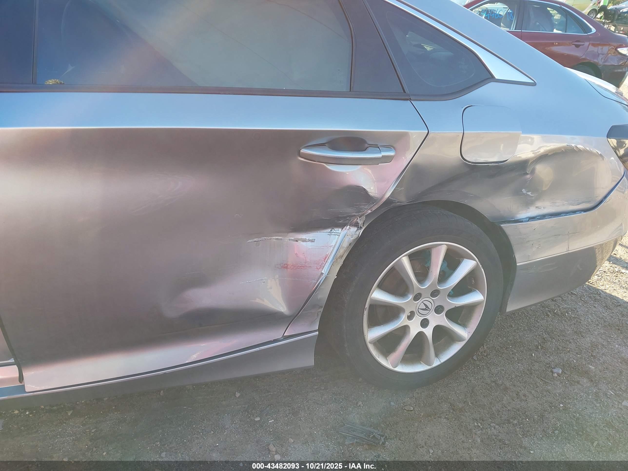 HONDA ACCORD image 6