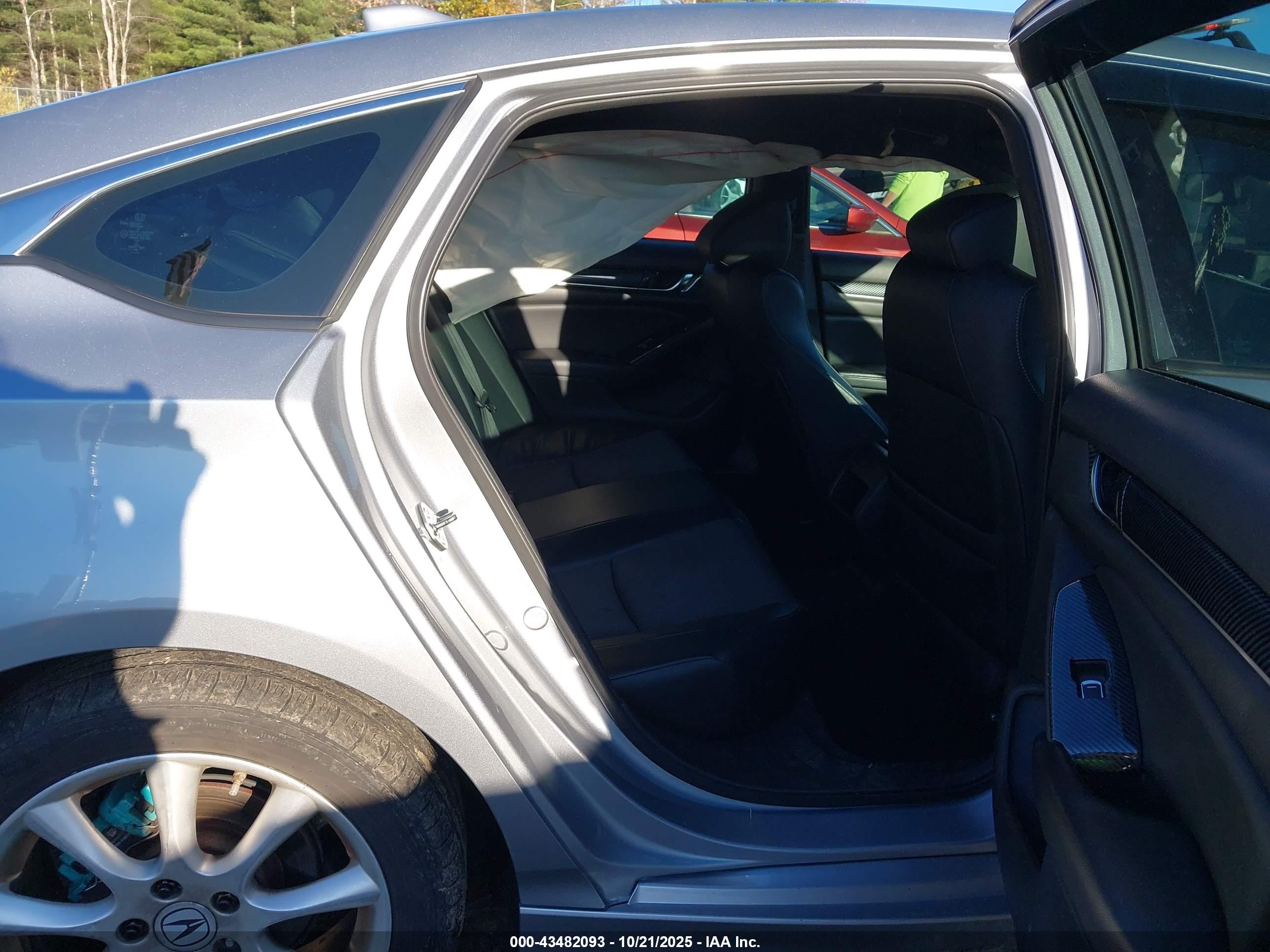HONDA ACCORD image 8