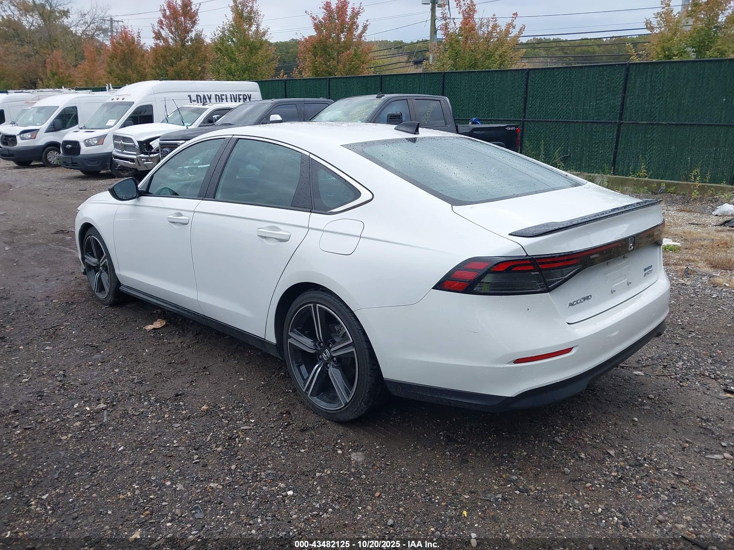 HONDA ACCORD image 3