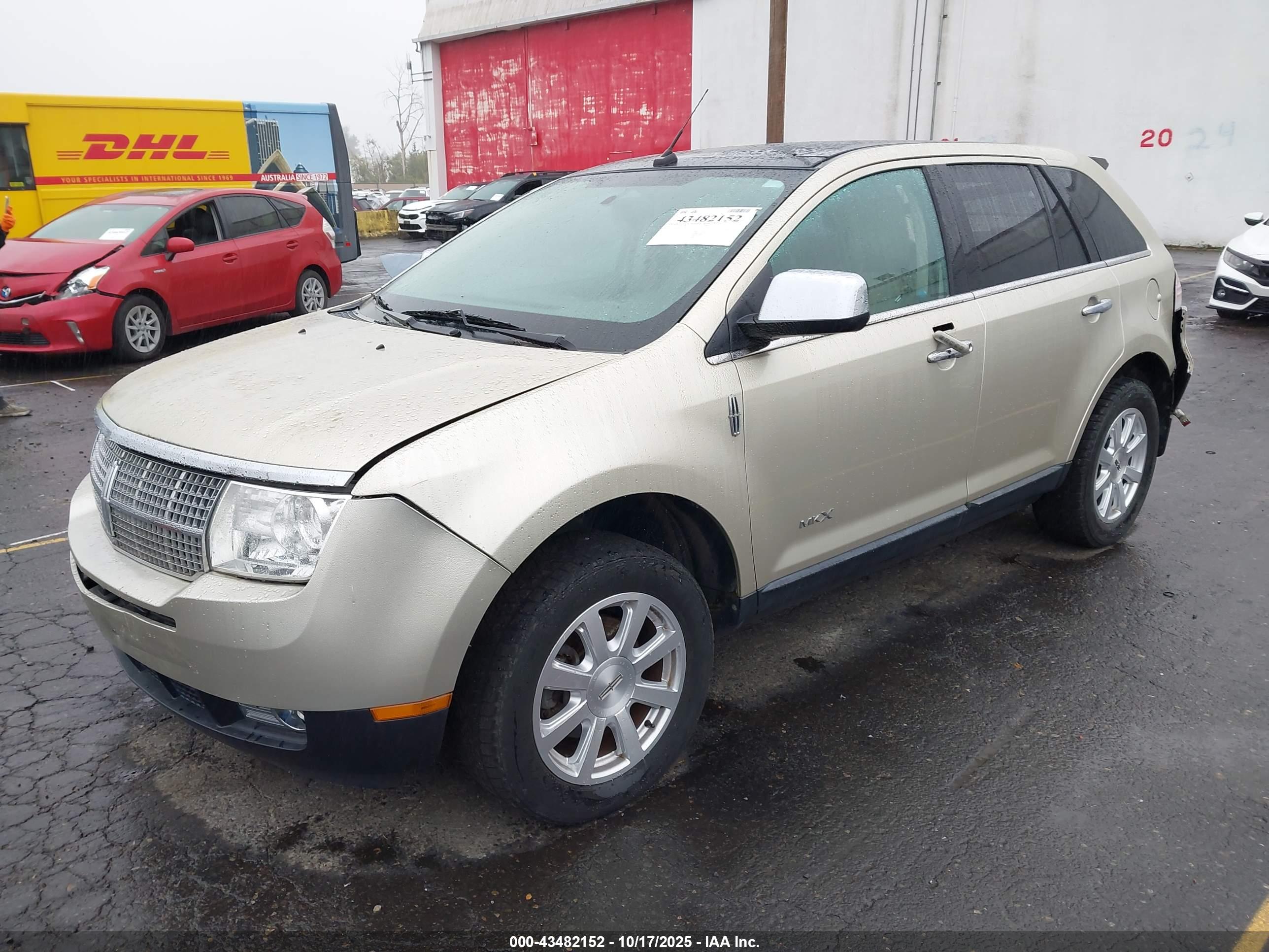 LINCOLN MKX image 2