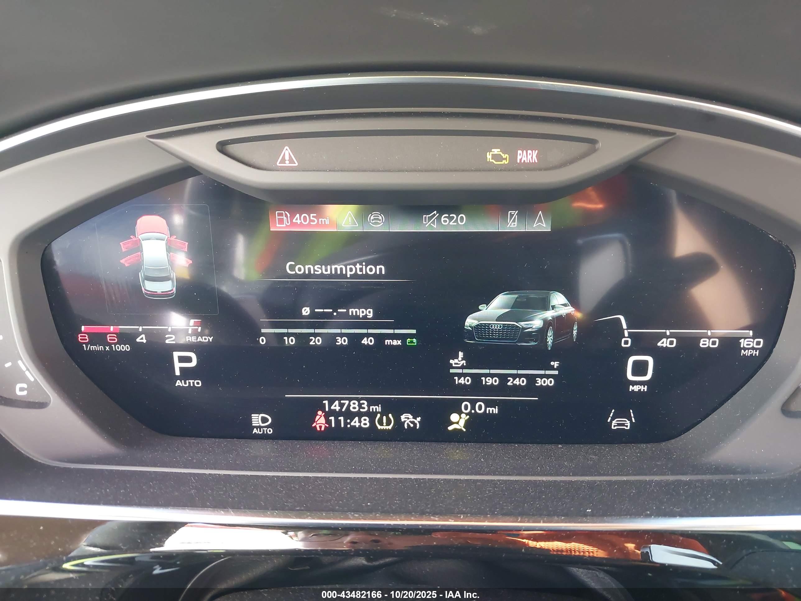 AUDI A8 image 7