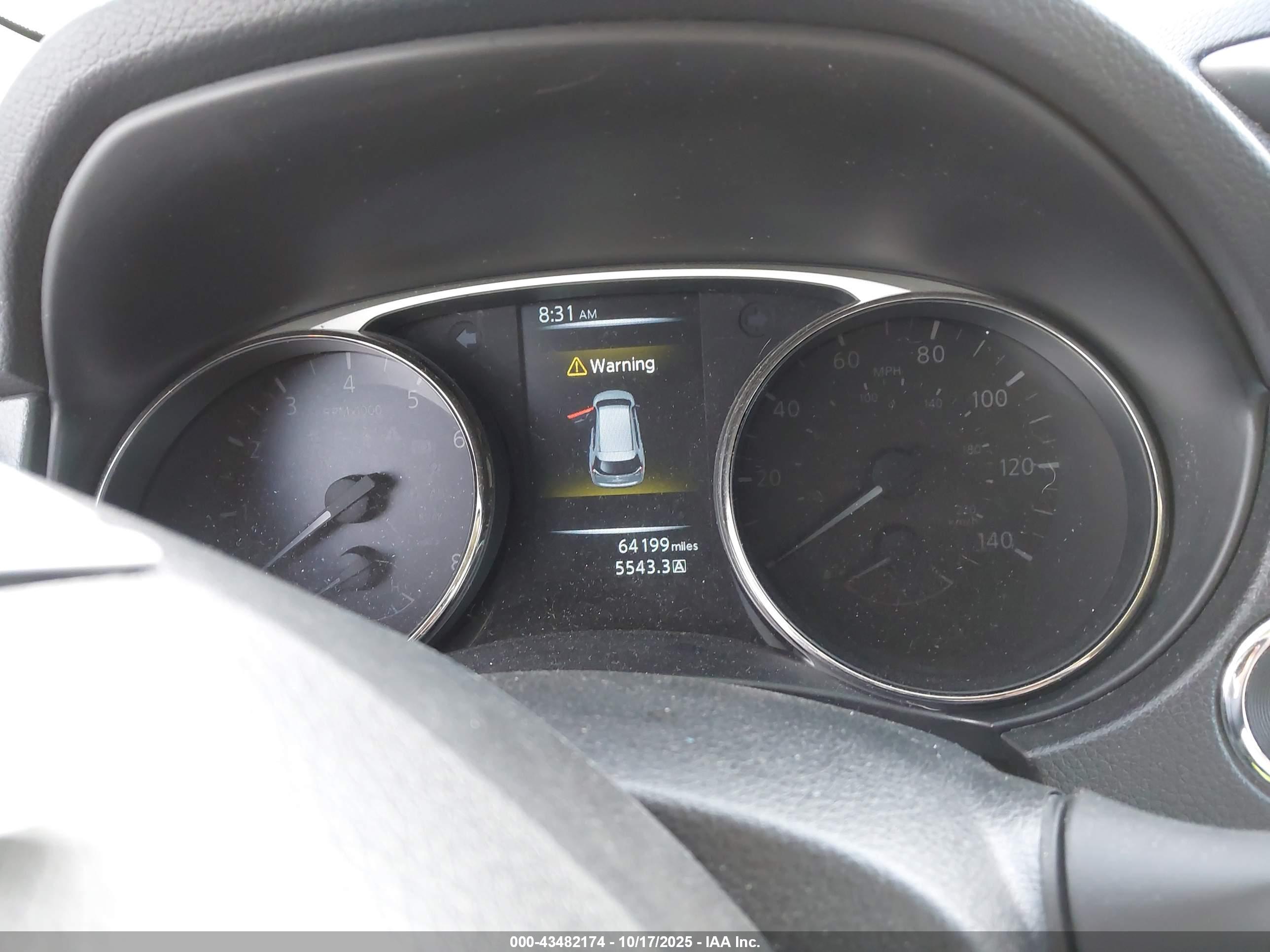 NISSAN ROGUE image 7