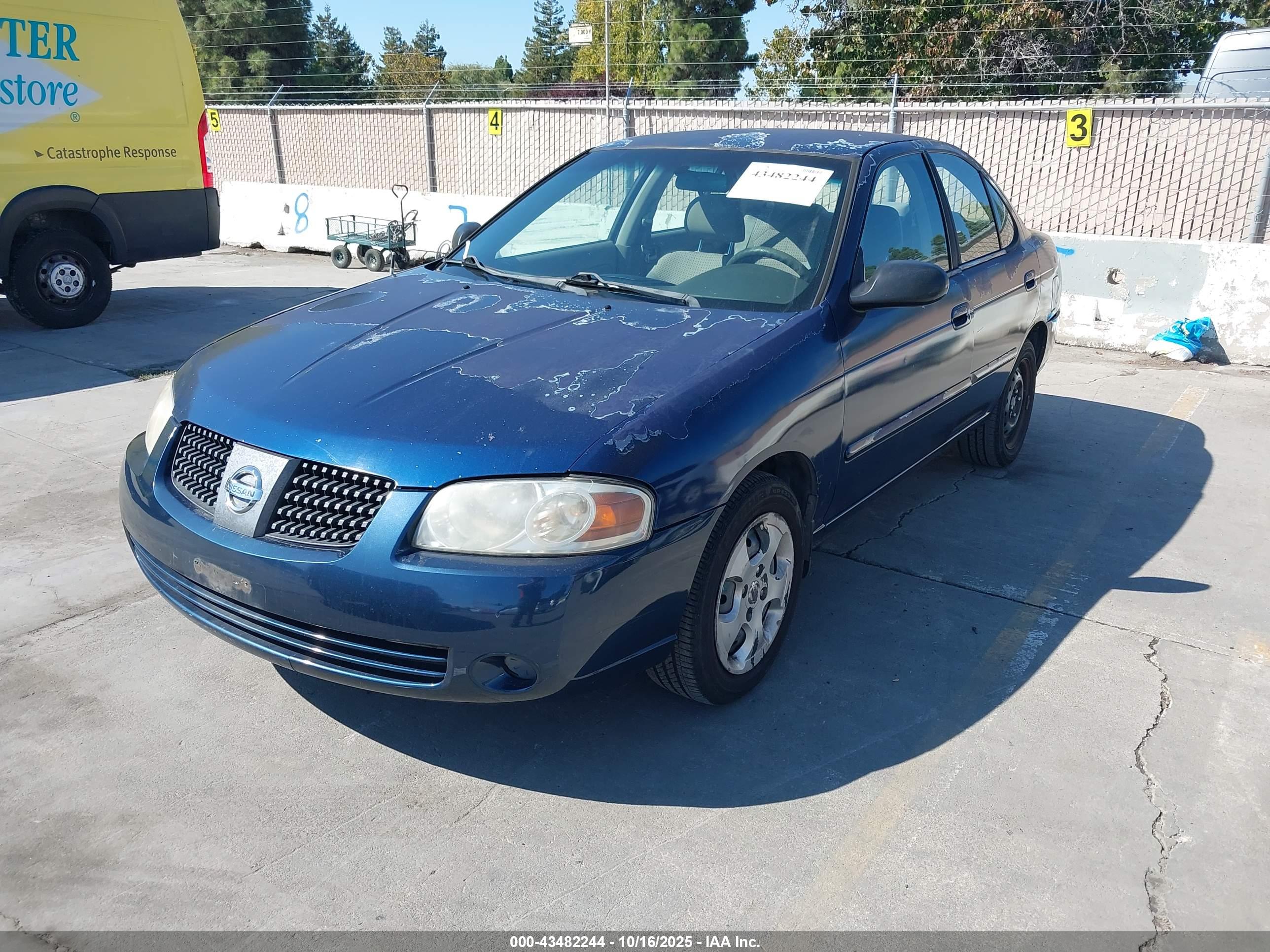 NISSAN SENTRA image 2