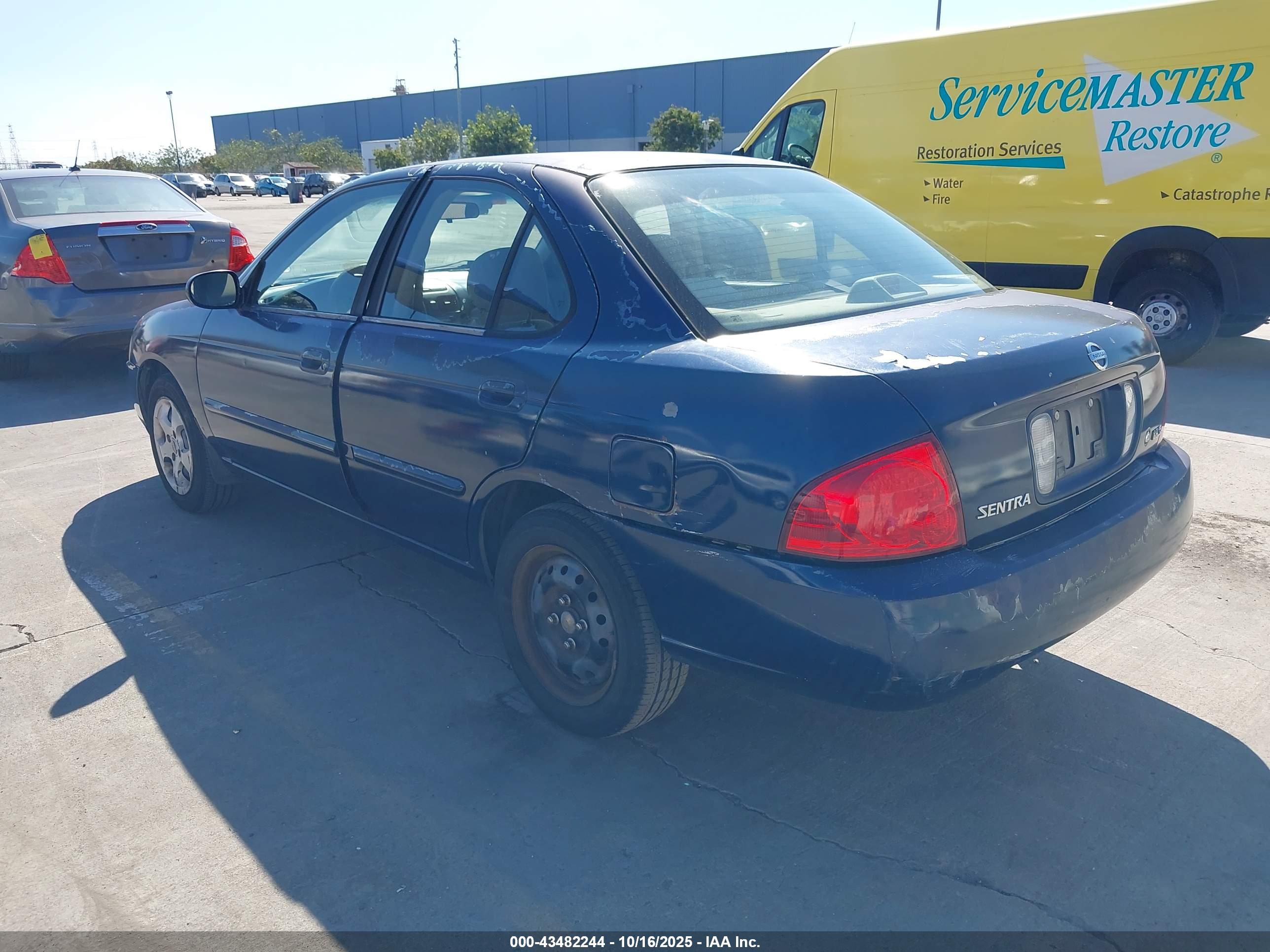 NISSAN SENTRA image 3