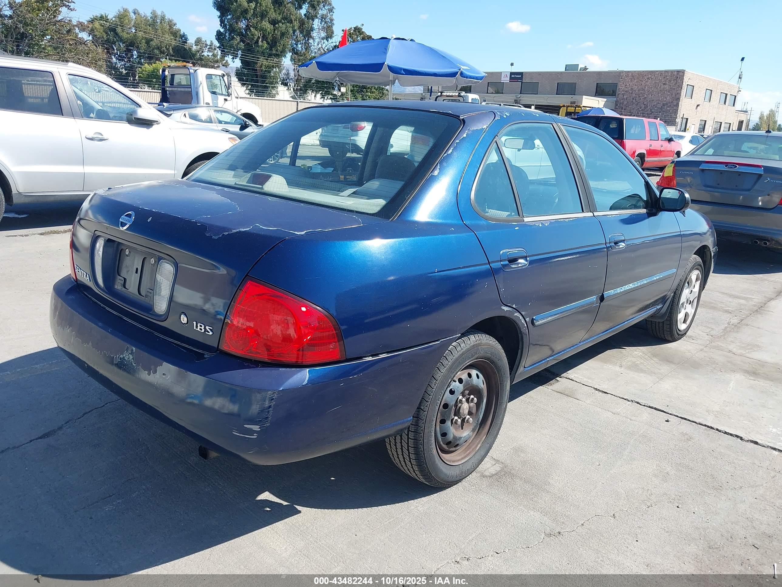 NISSAN SENTRA image 4