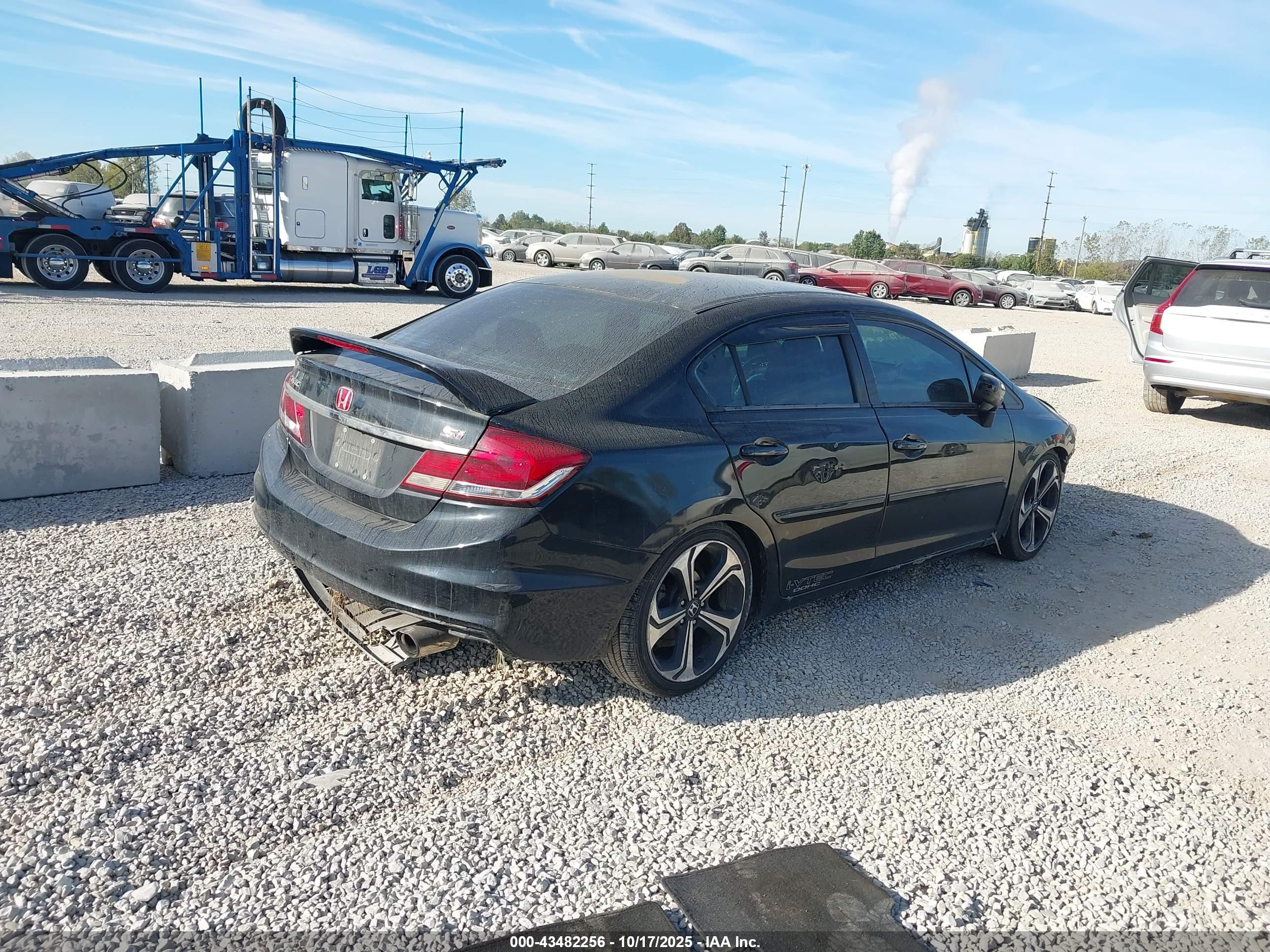 HONDA CIVIC image 4
