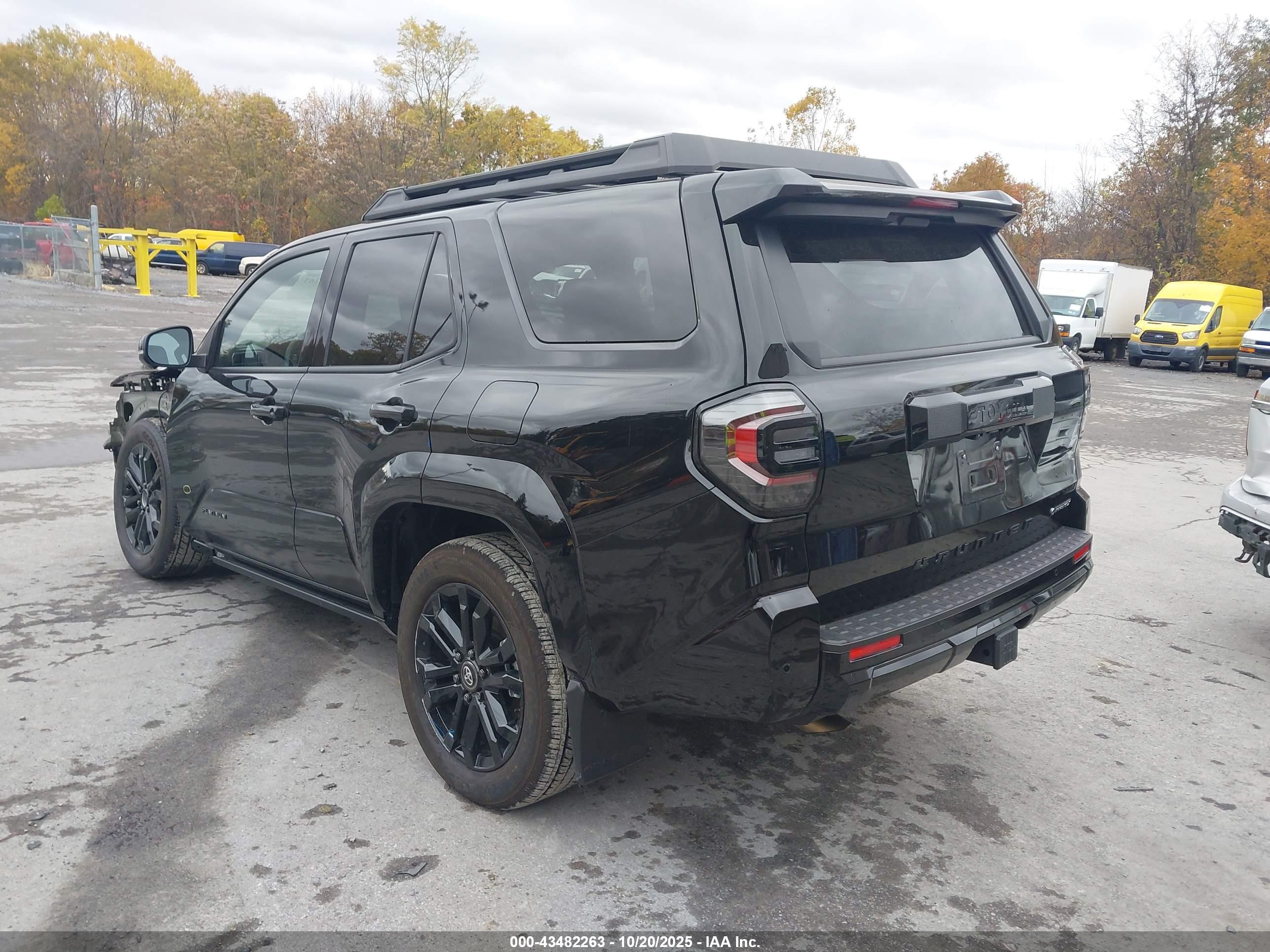 TOYOTA 4RUNNER image 3