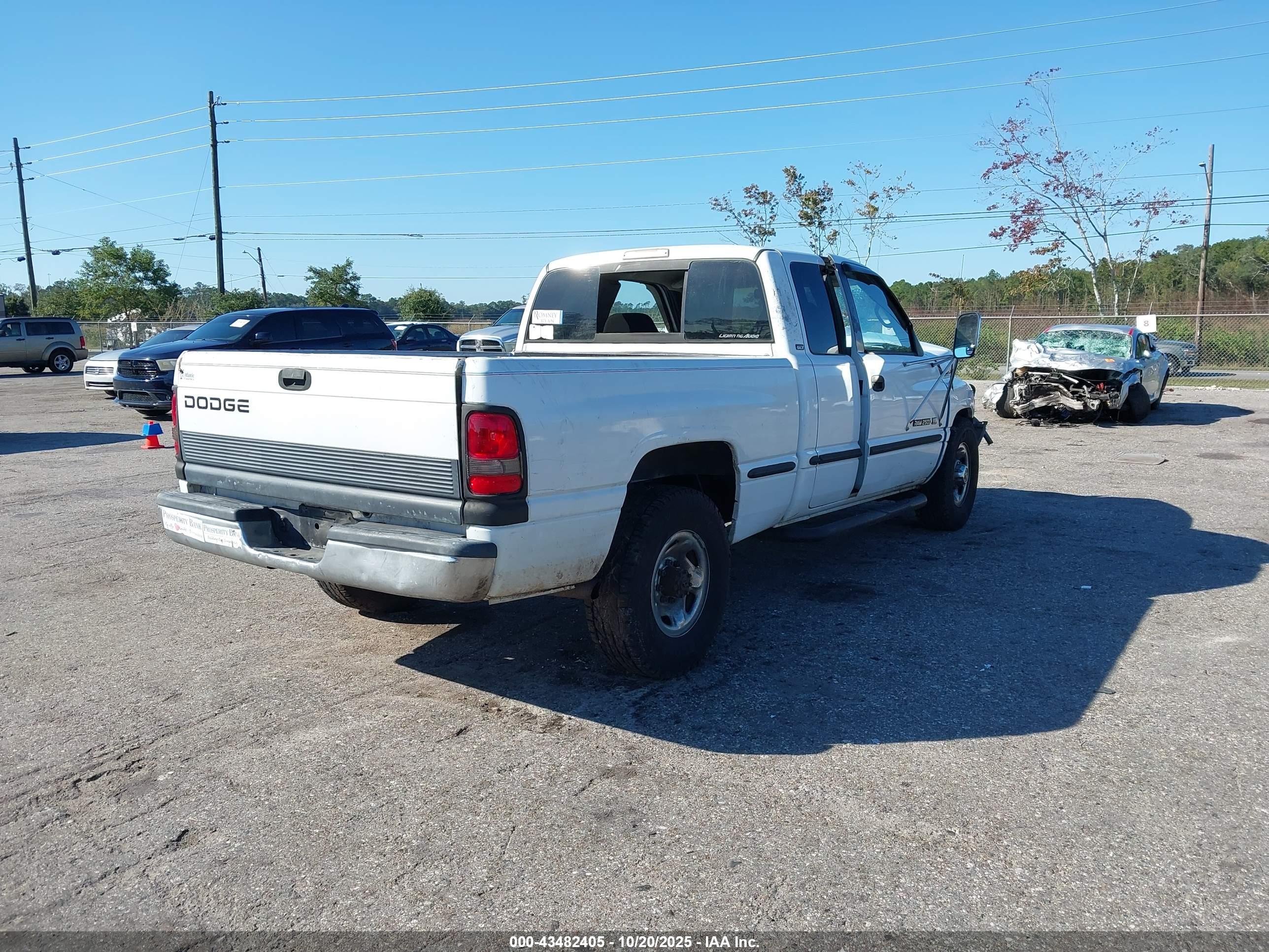 DODGE RAM image 4