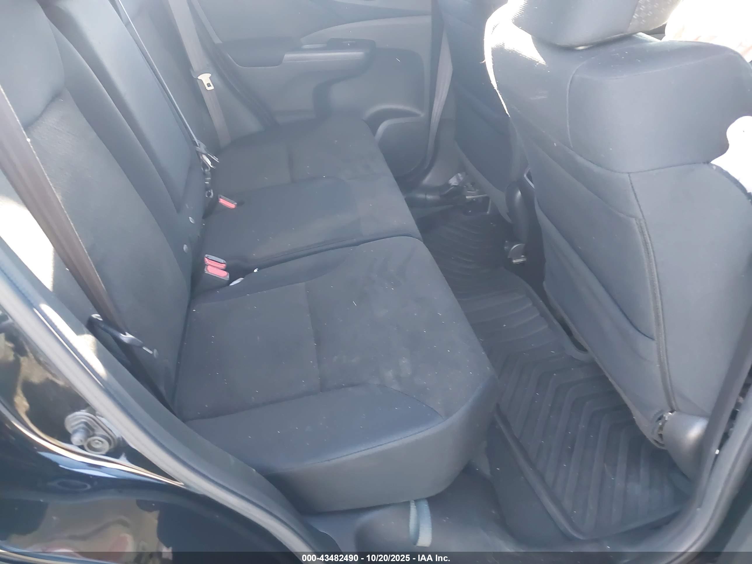HONDA CR-V image 8