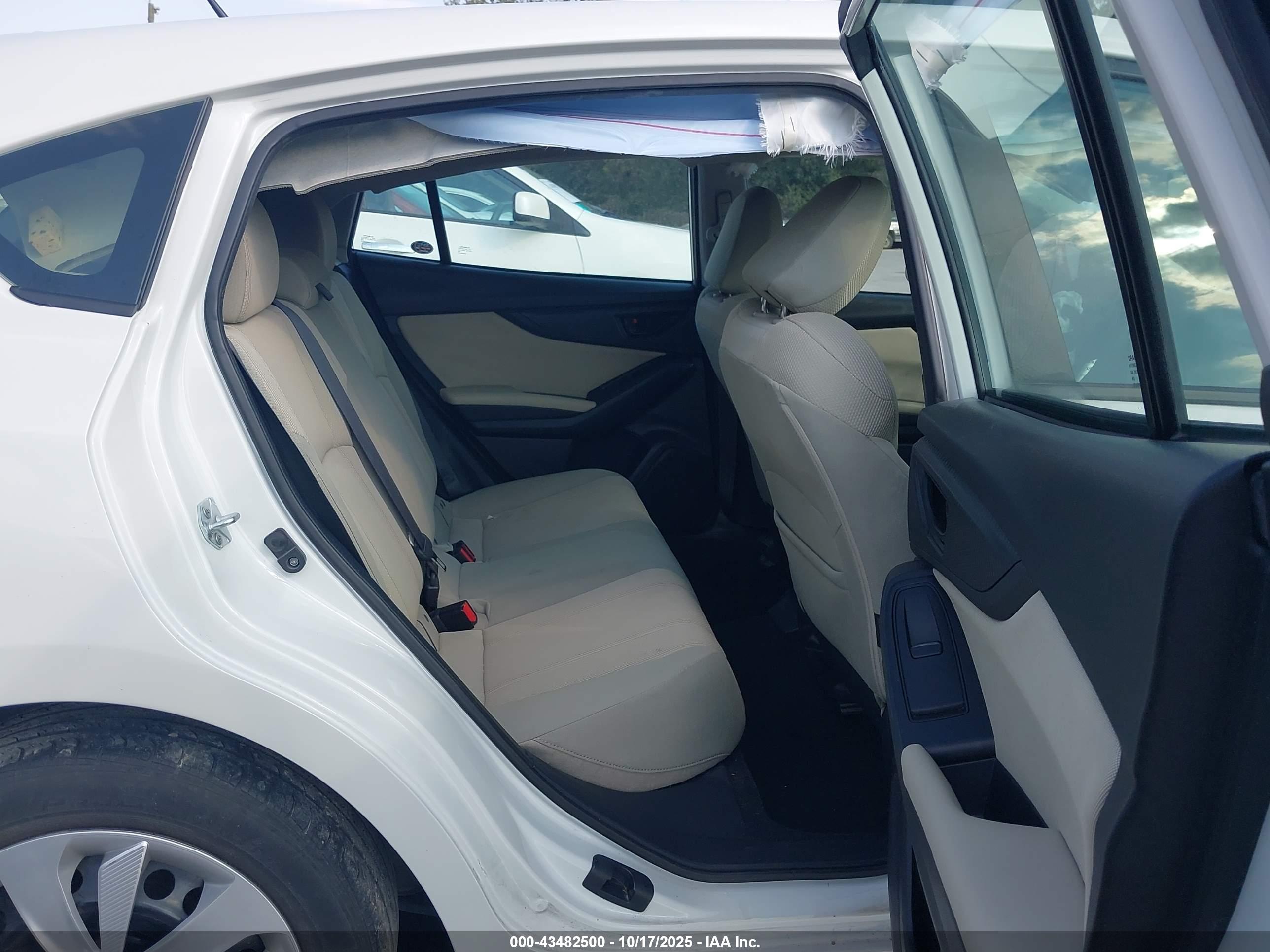 SUBARU IMPREZA image 8