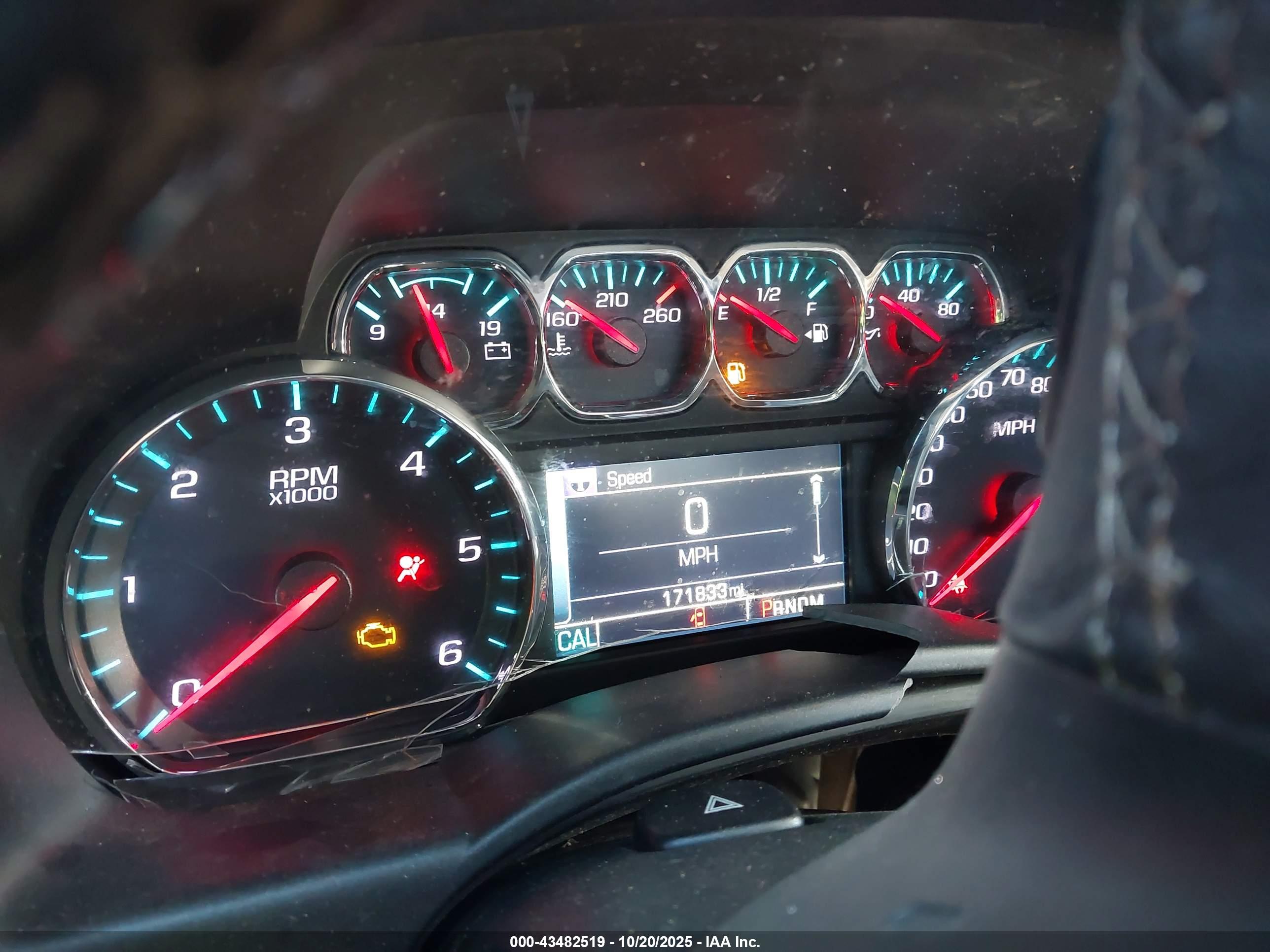 CHEVROLET SILVERADO image 7