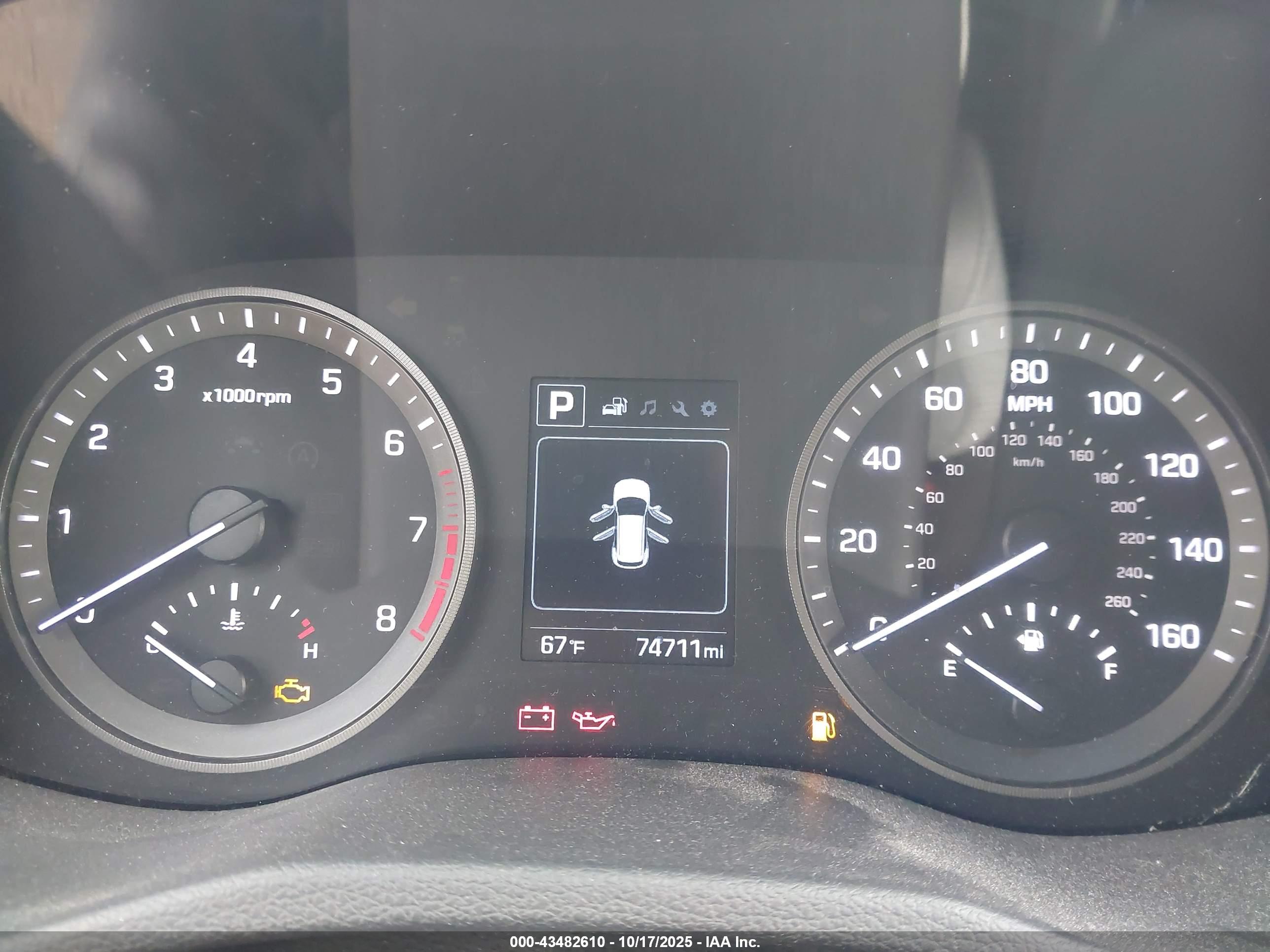 HYUNDAI TUCSON image 7