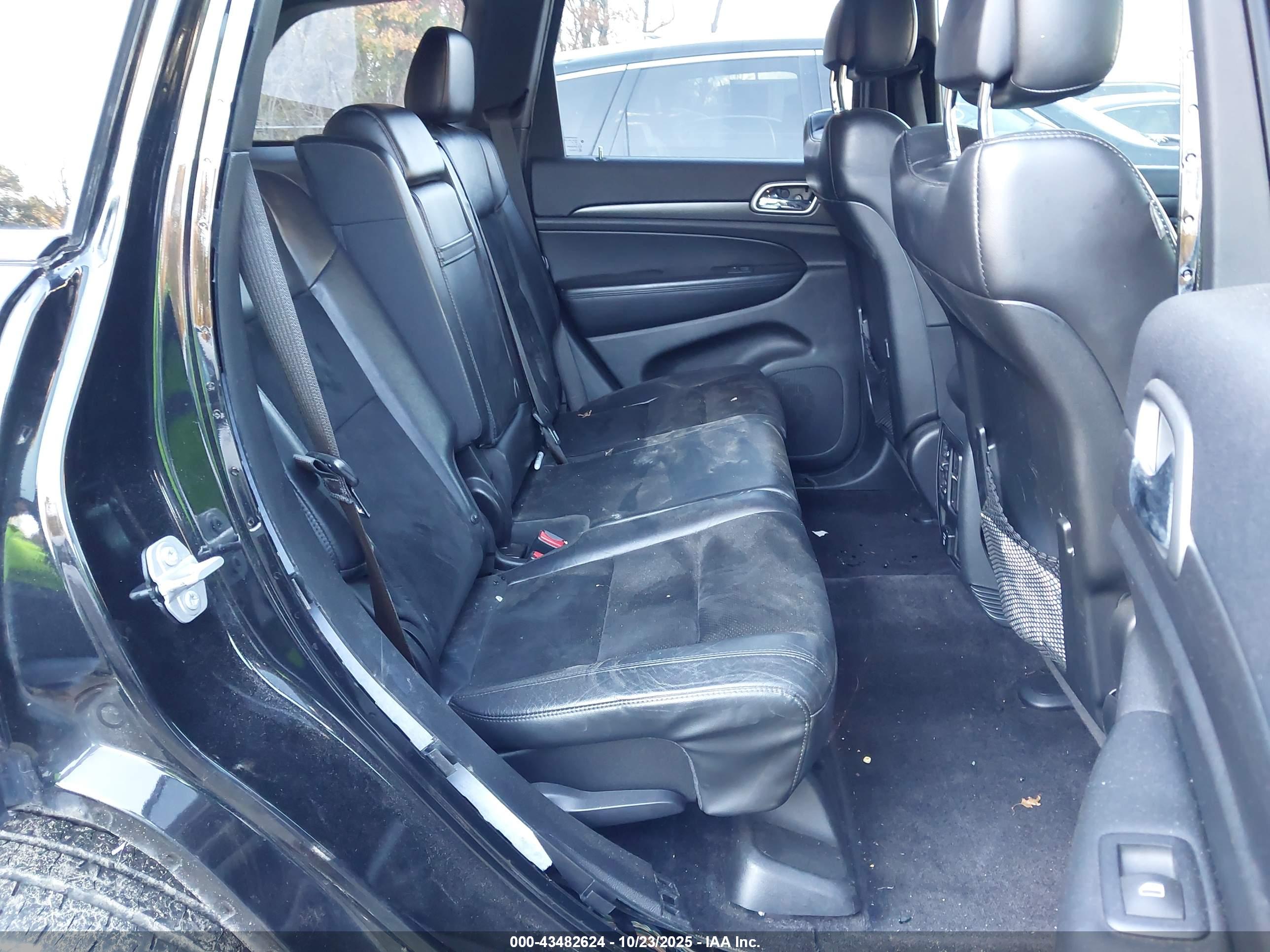 JEEP GRAND image 8