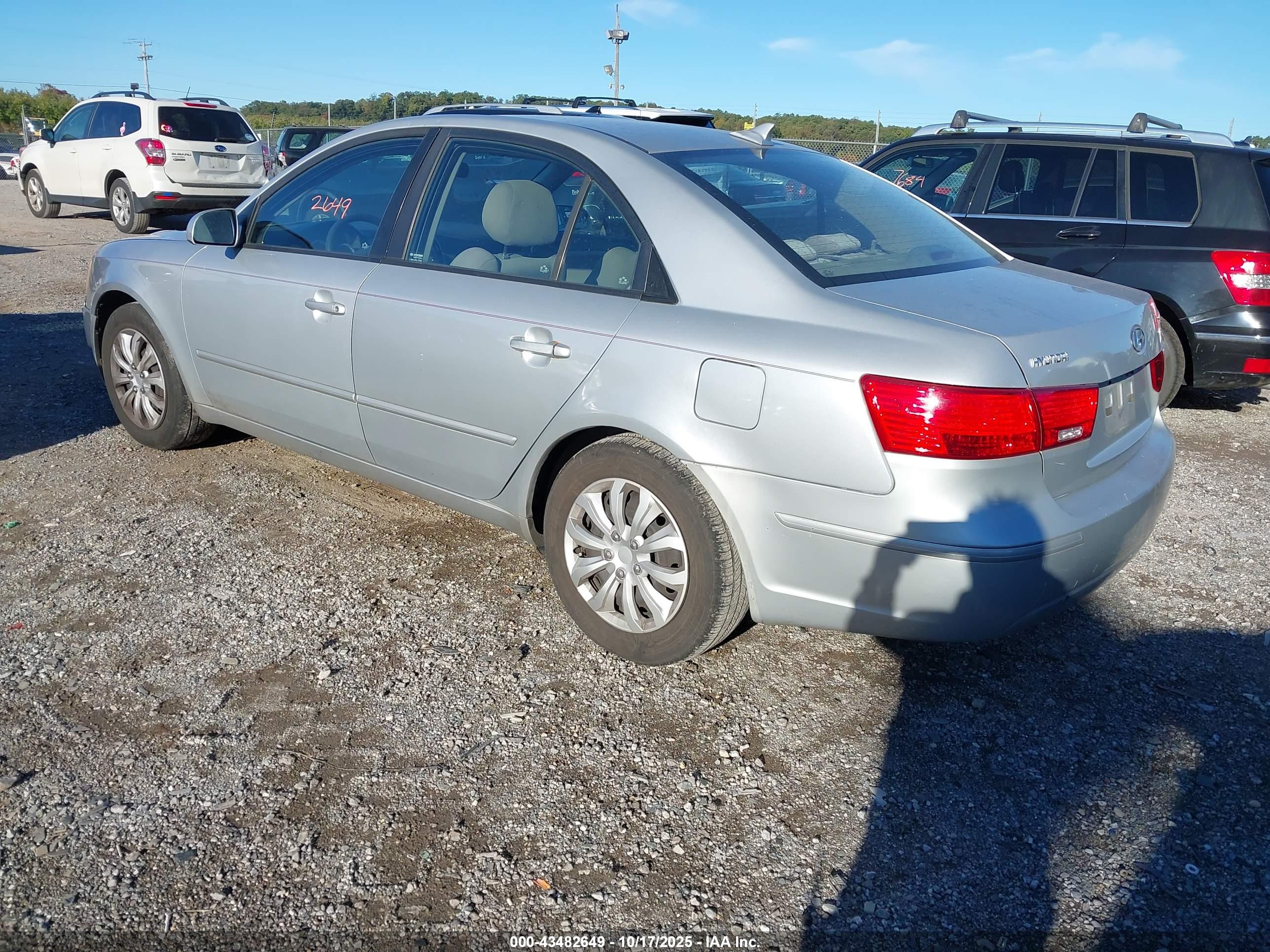 HYUNDAI SONATA image 3