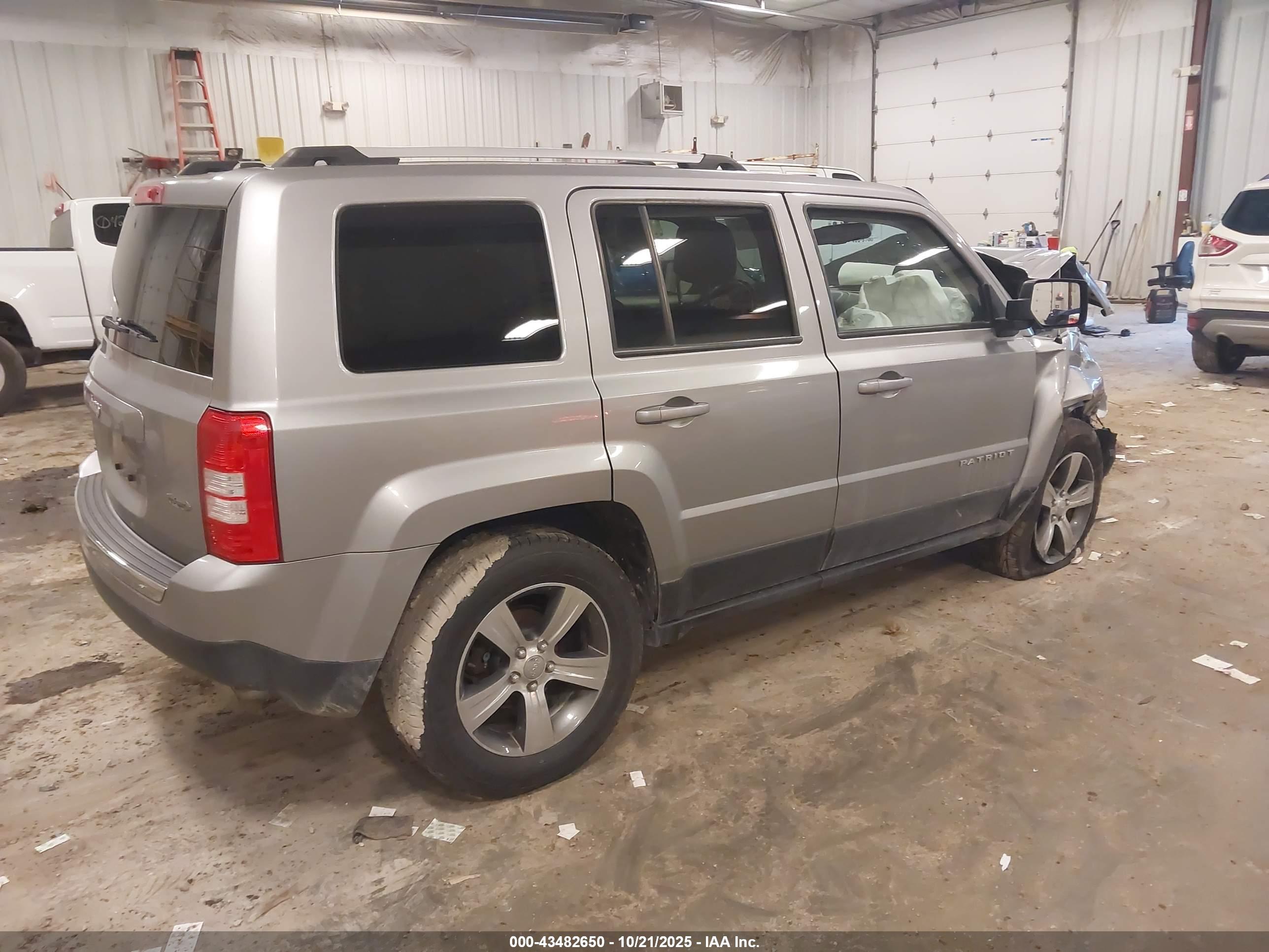 JEEP PATRIOT image 4