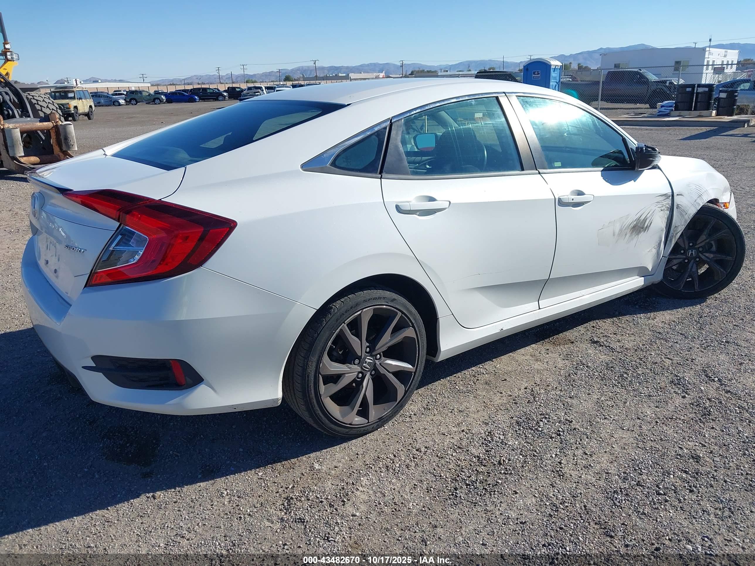 HONDA CIVIC image 4