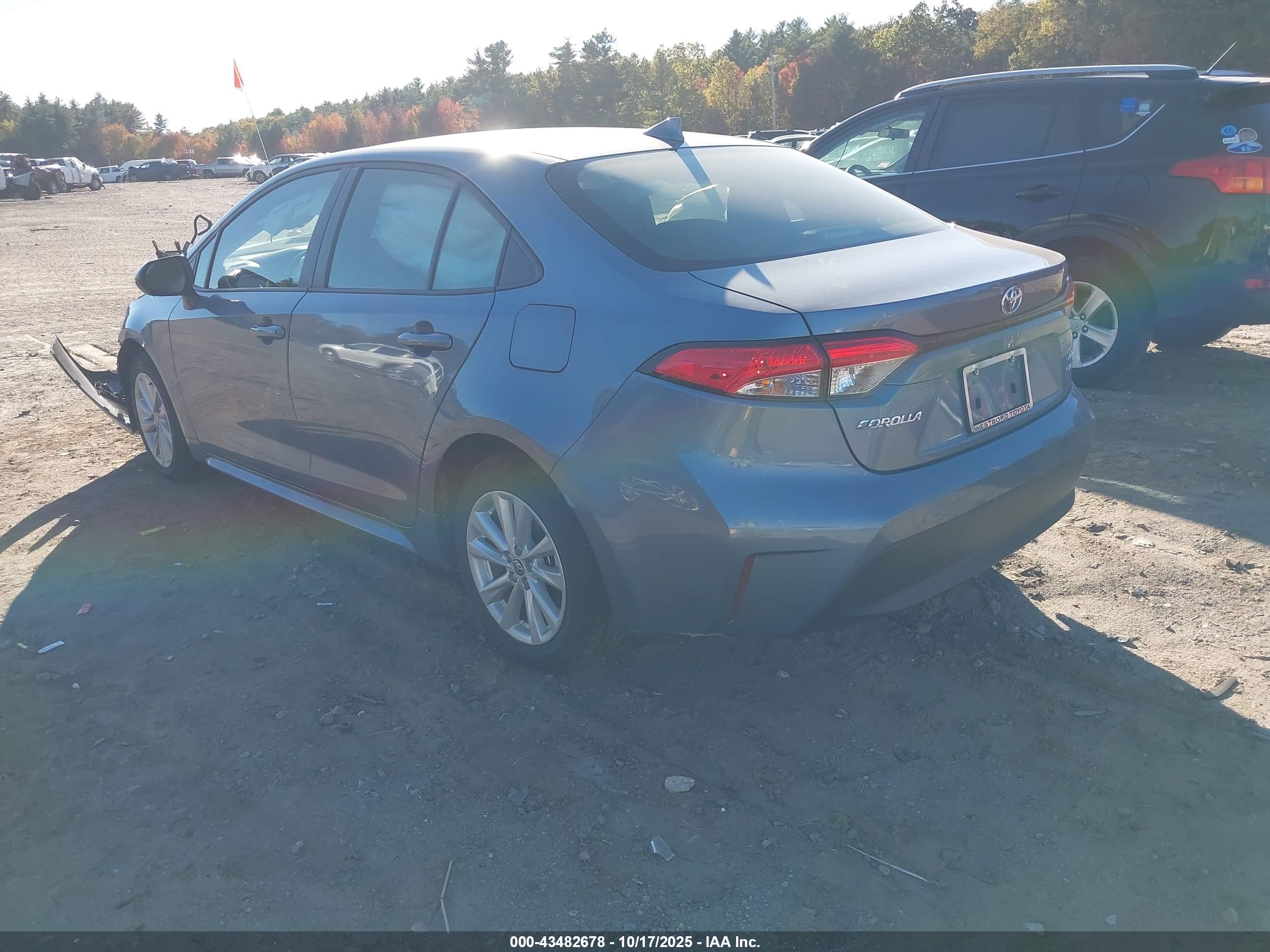 TOYOTA COROLLA image 3