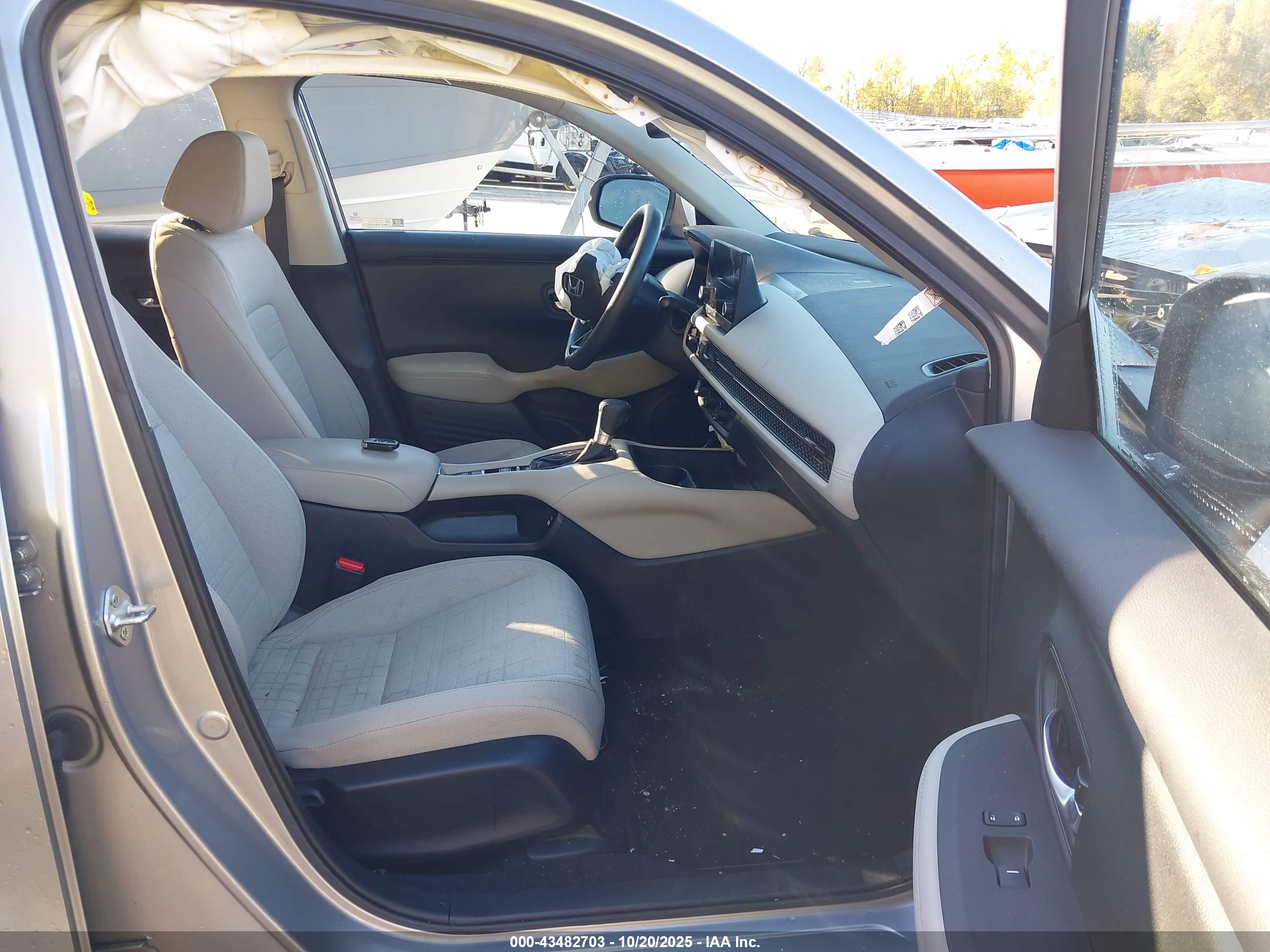 HONDA HR-V image 5