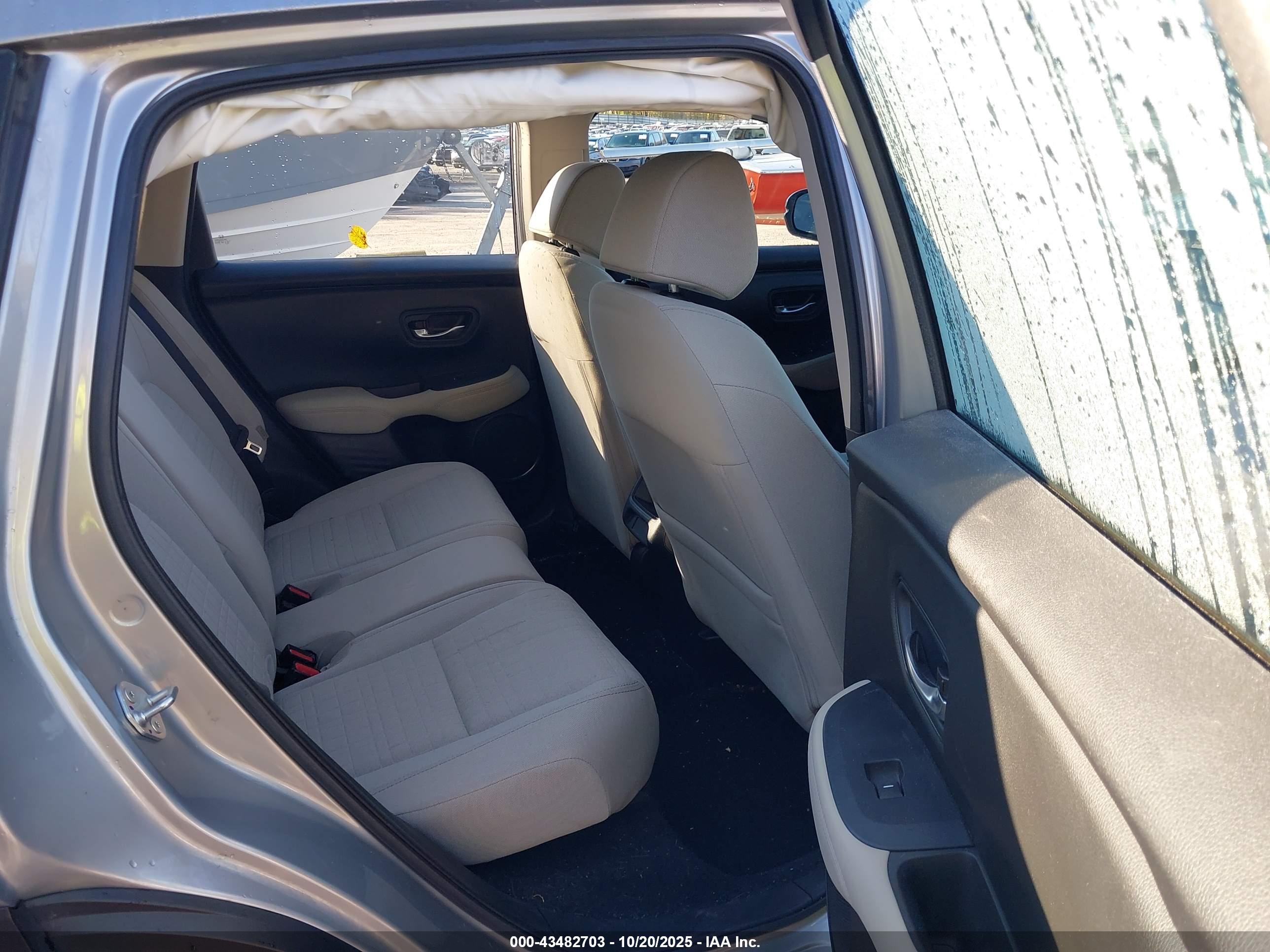HONDA HR-V image 8