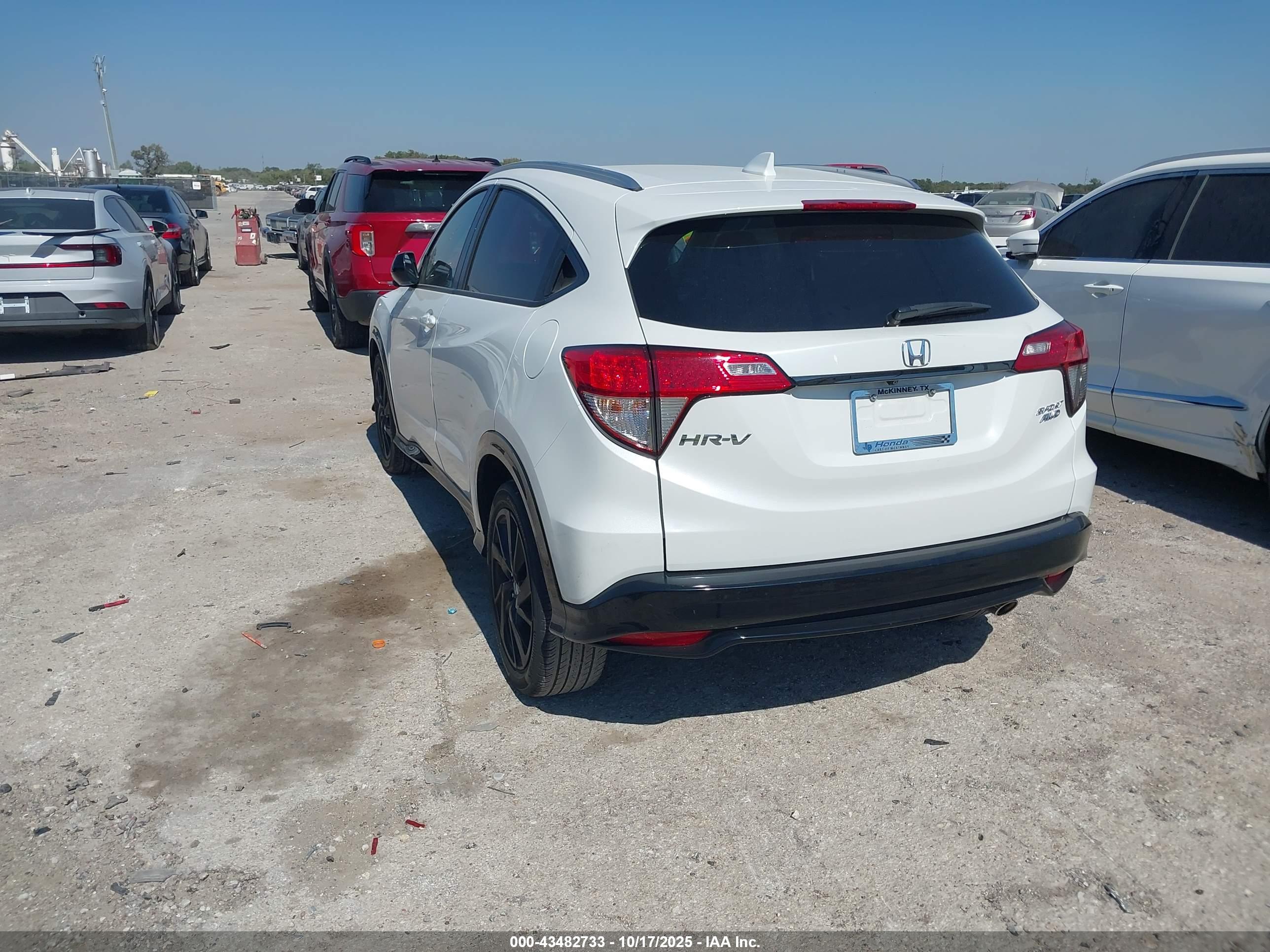 HONDA HR-V image 3