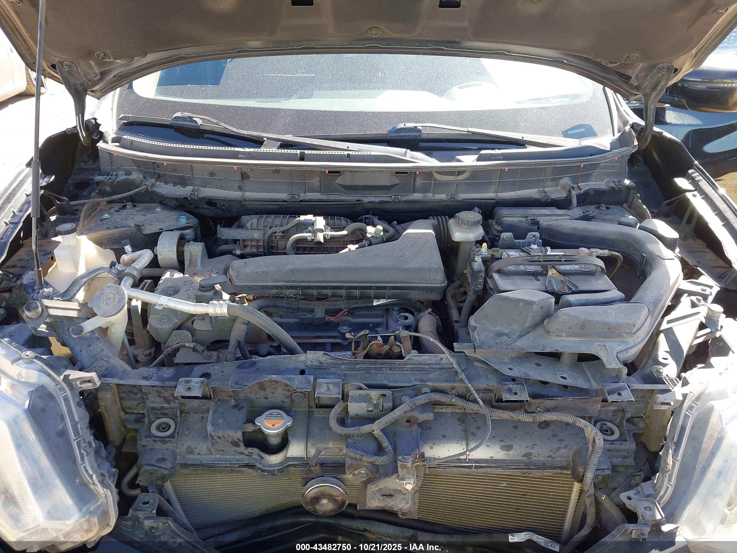 NISSAN ROGUE image 10