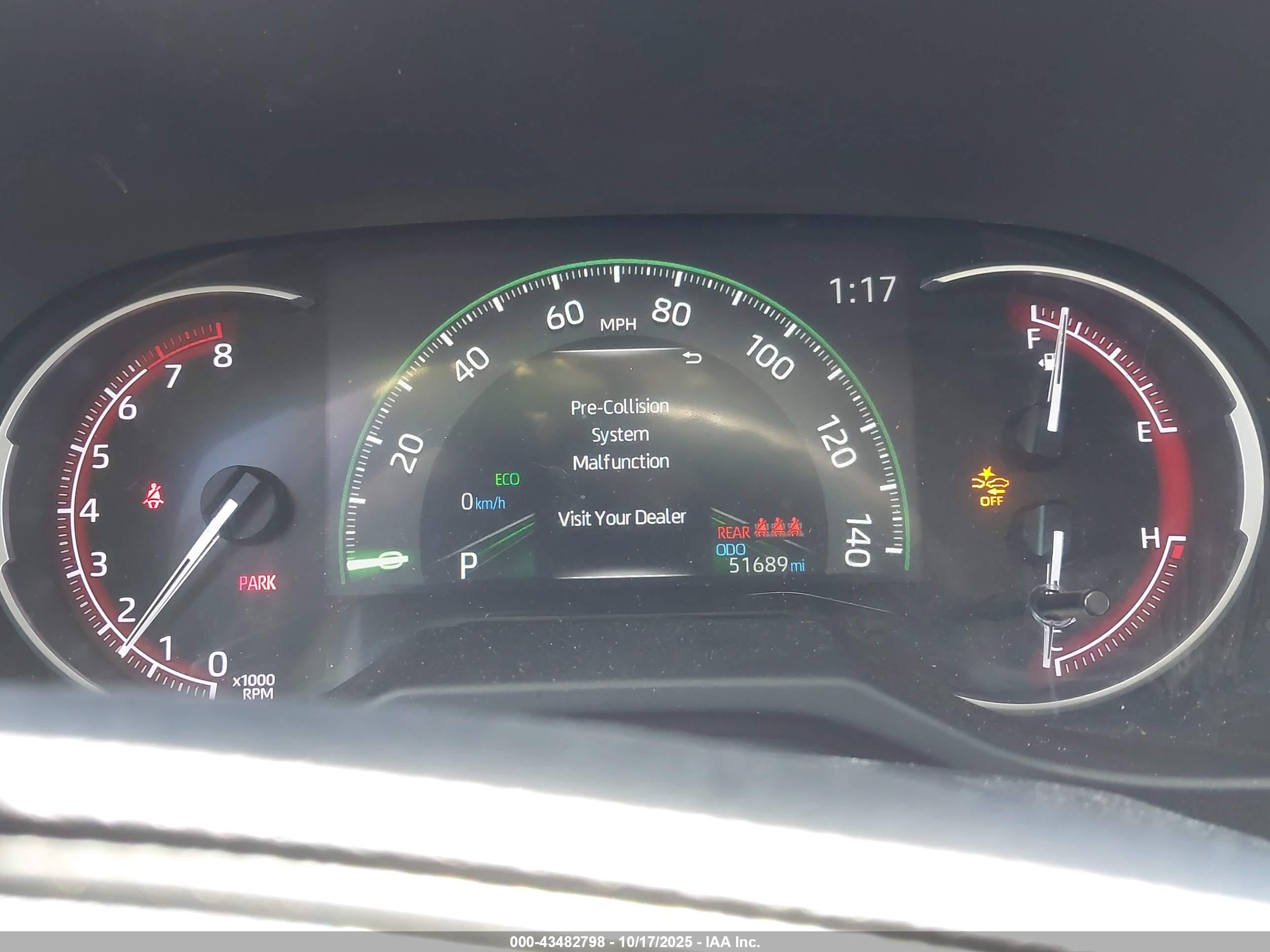 TOYOTA RAV4 image 7