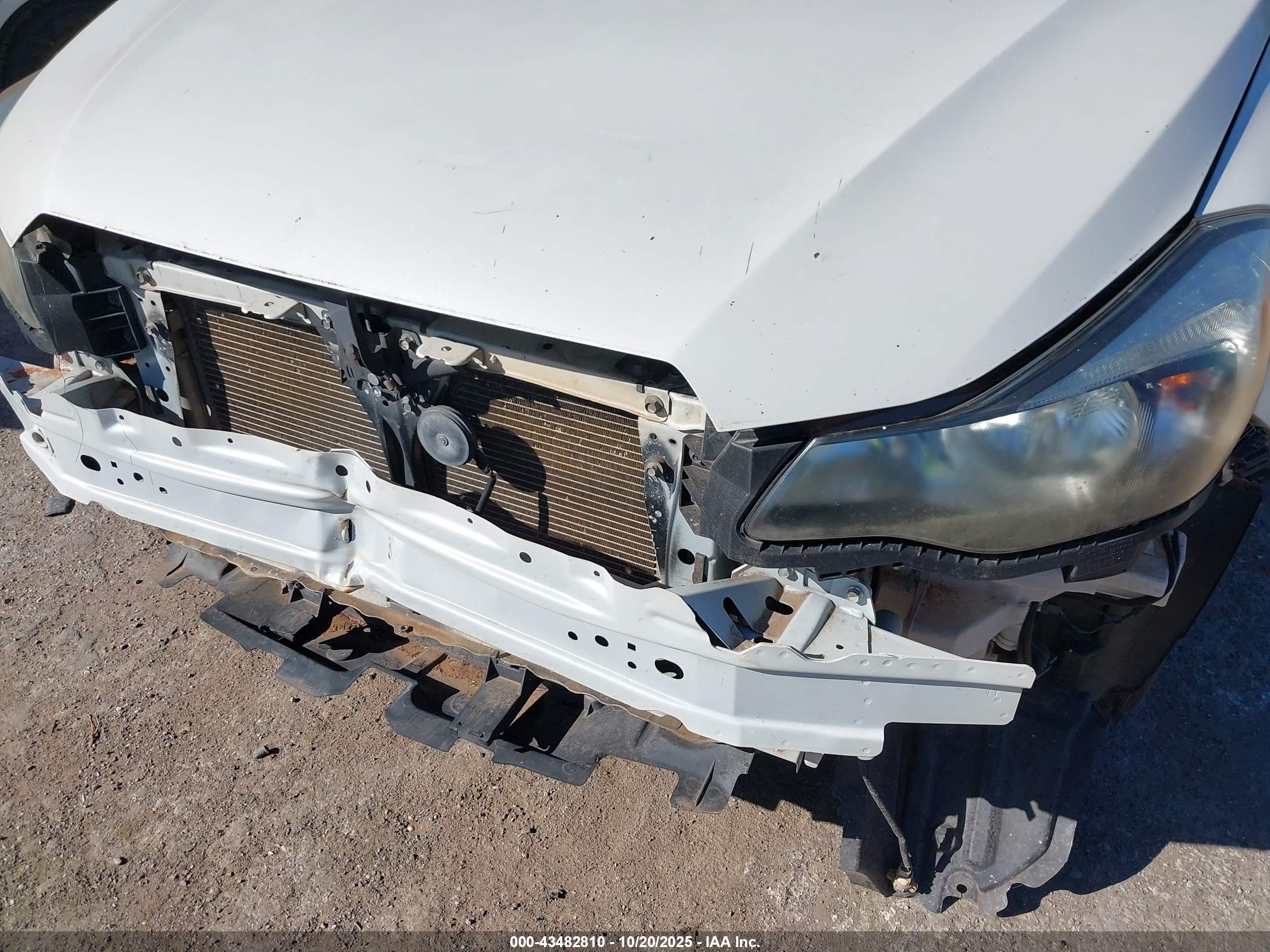 SUBARU XV image 6
